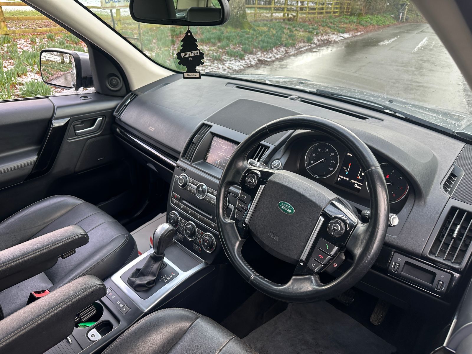 Land Rover Freelander 2 2.2 SD4 HSE SUV 5dr Diesel CommandShift 4WD Euro 5 (190 ps) 5dr Automatic 2026