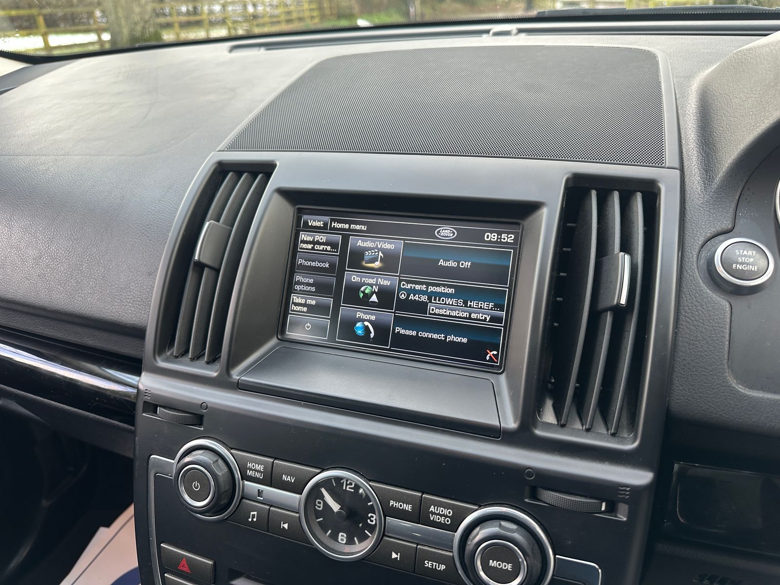 Land Rover Freelander 2 2.2 SD4 HSE SUV 5dr Diesel CommandShift 4WD Euro 5 (190 ps) 5dr Automatic 2026