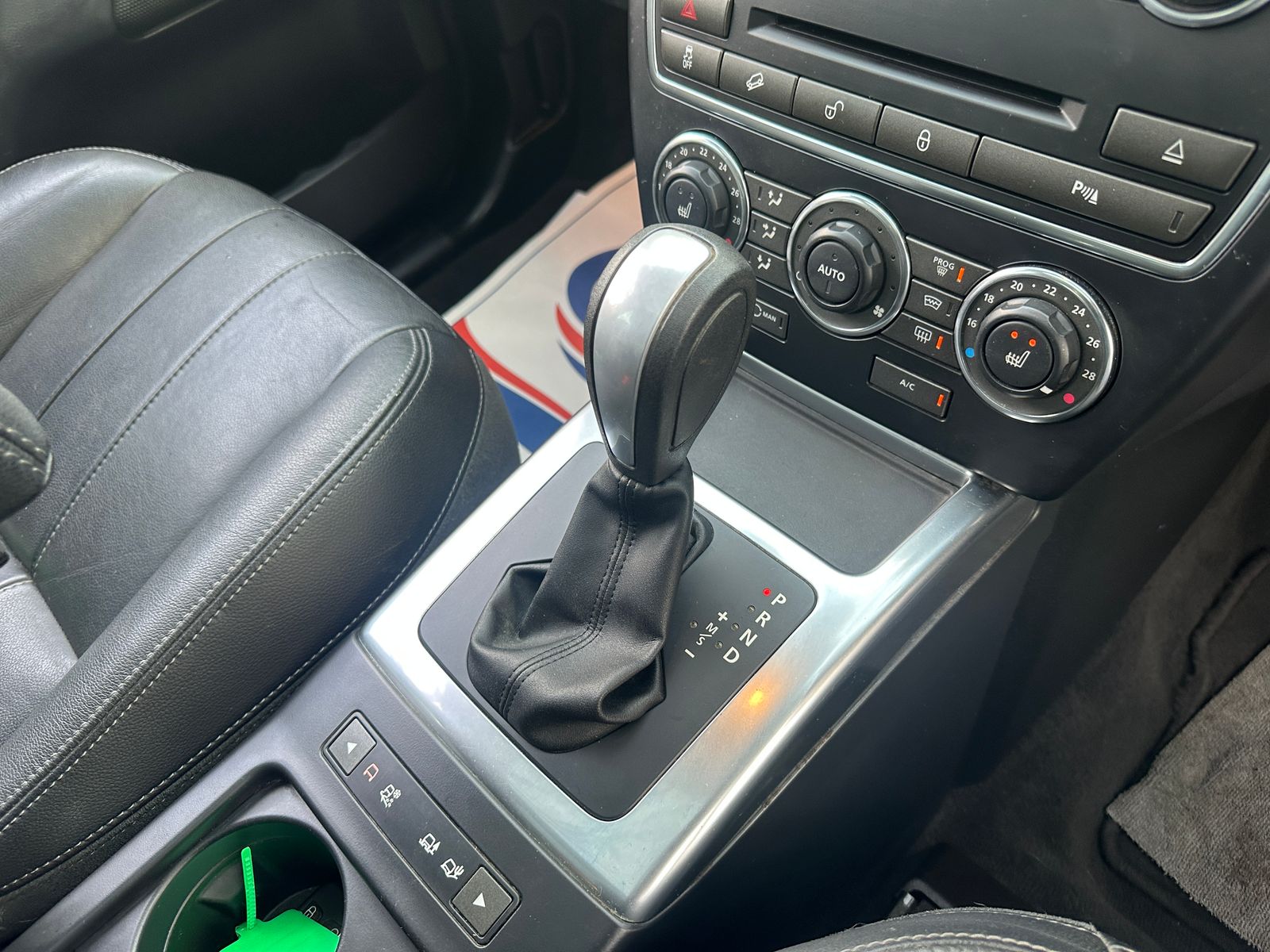 Land Rover Freelander 2 2.2 SD4 HSE SUV 5dr Diesel CommandShift 4WD Euro 5 (190 ps) 5dr Automatic 2026