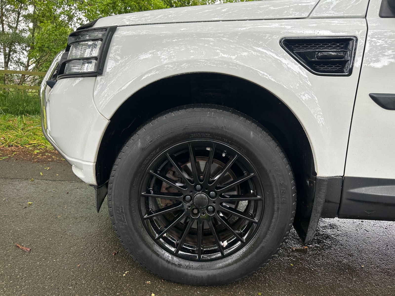 Land Rover Freelander 2 2.2 TD4 GS SUV 5dr Diesel Manual 4WD Euro 5 (s/s) (150 ps) 5dr Manual 2011