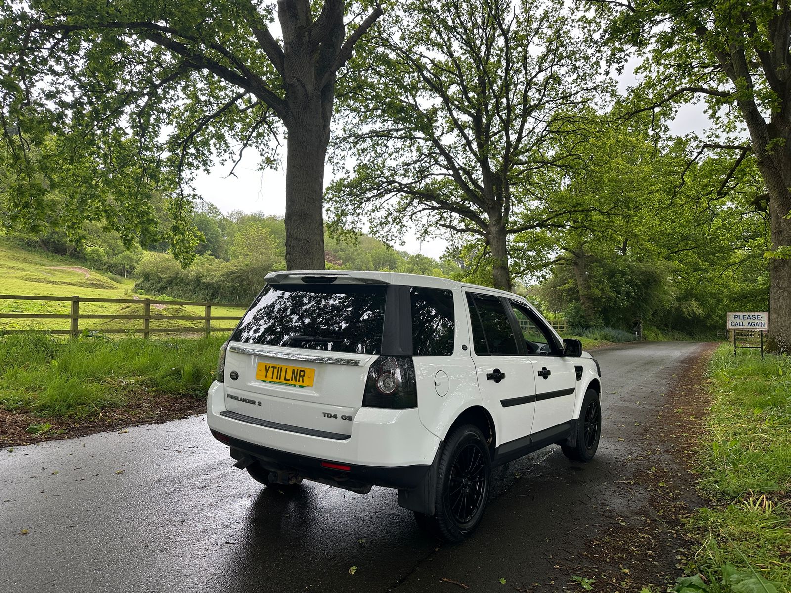 Land Rover Freelander 2 2.2 TD4 GS SUV 5dr Diesel Manual 4WD Euro 5 (s/s) (150 ps) 5dr Manual 2011