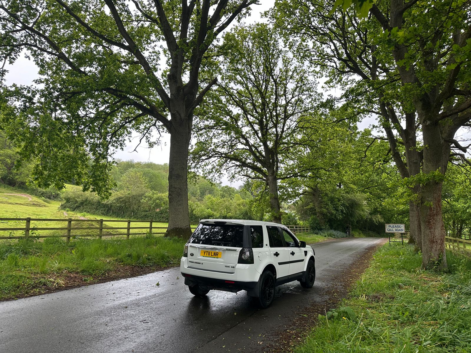 Land Rover Freelander 2 2.2 TD4 GS SUV 5dr Diesel Manual 4WD Euro 5 (s/s) (150 ps) 5dr Manual 2011