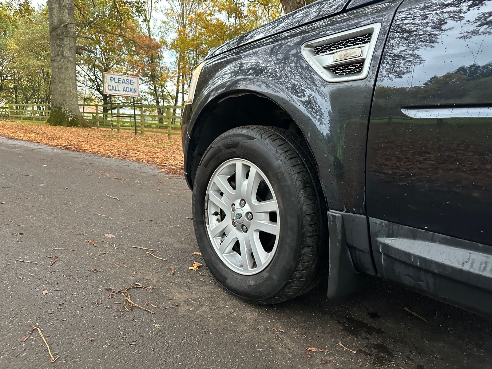 Land Rover Freelander 2 2.2 TD4 XS SUV 5dr Diesel Manual 4WD Euro 5 (s/s) (150 ps) 5dr Manual 2011