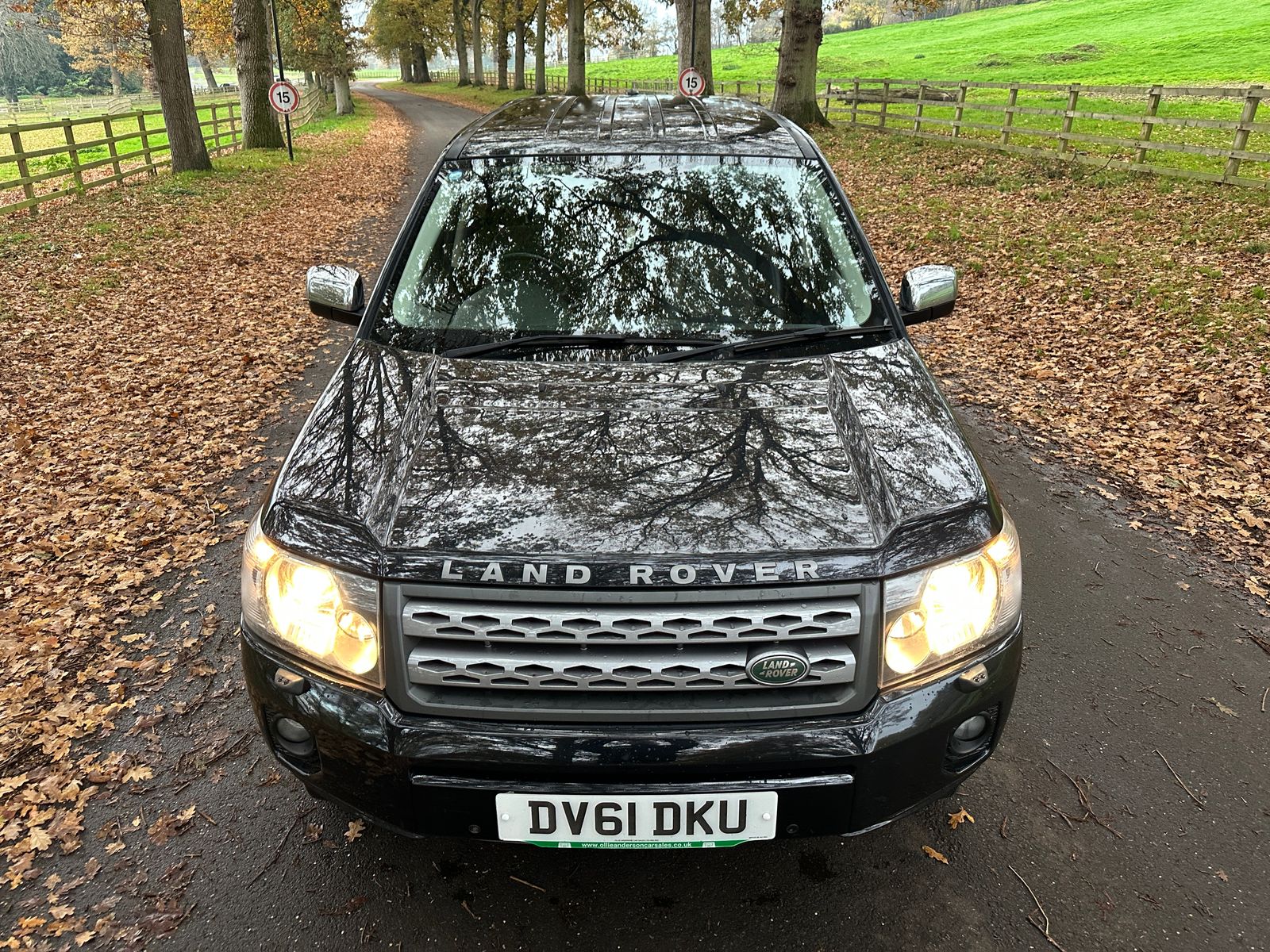 Land Rover Freelander 2 2.2 TD4 XS SUV 5dr Diesel Manual 4WD Euro 5 (s/s) (150 ps) 5dr Manual 2011
