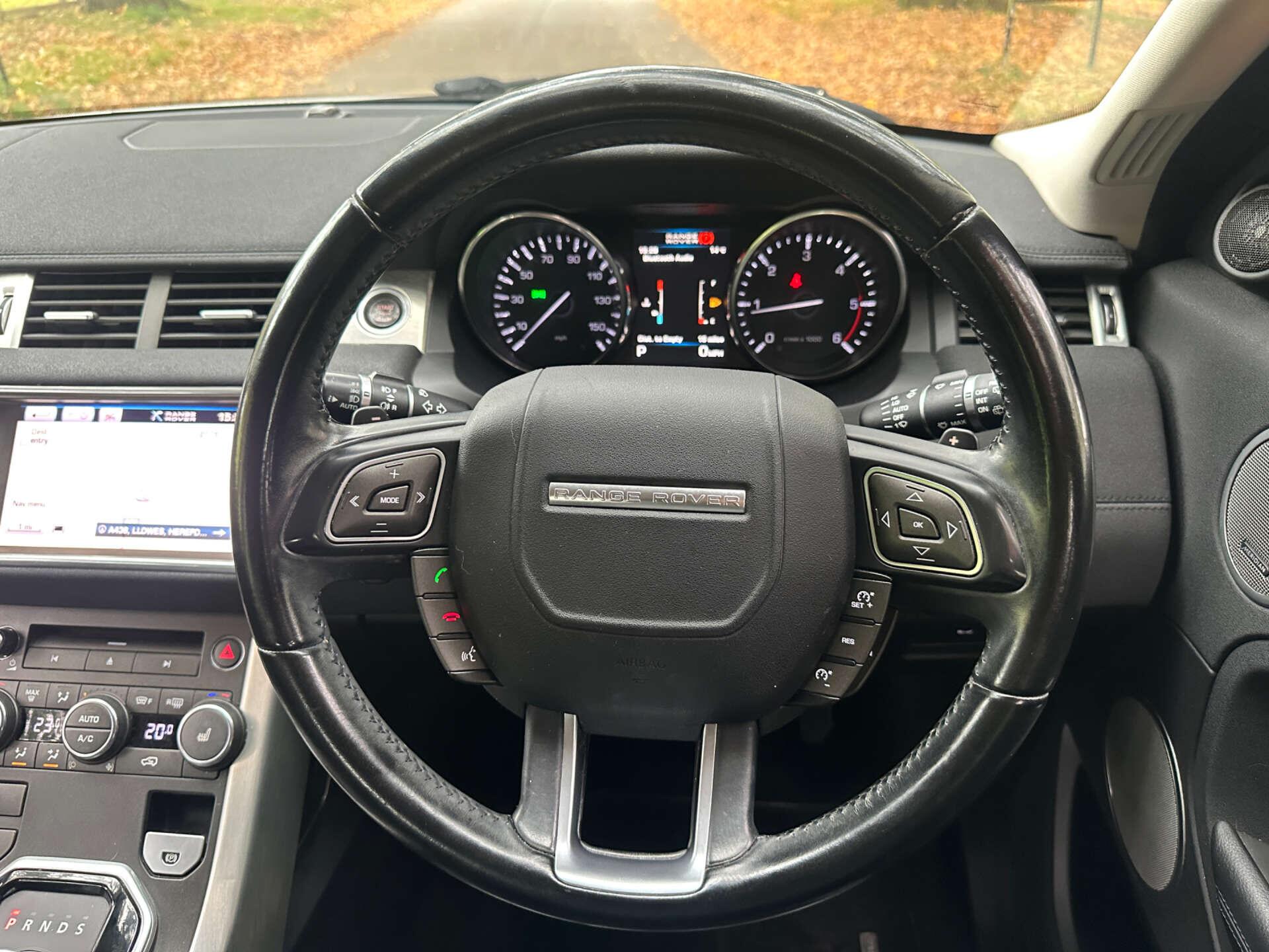 Land Rover Range Rover Evoque 2.2 Range Rover Evoque Pure Tech SD4 Auto 4WD 5dr 5dr Automatic 2013