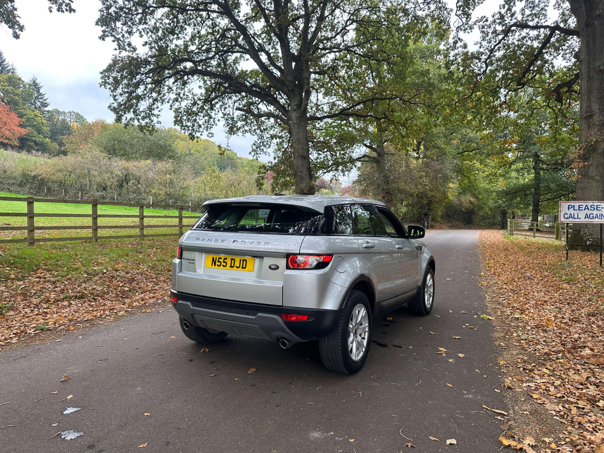 Land Rover Range Rover Evoque 2.2 Range Rover Evoque Pure Tech SD4 Auto 4WD 5dr 5dr Automatic 2013