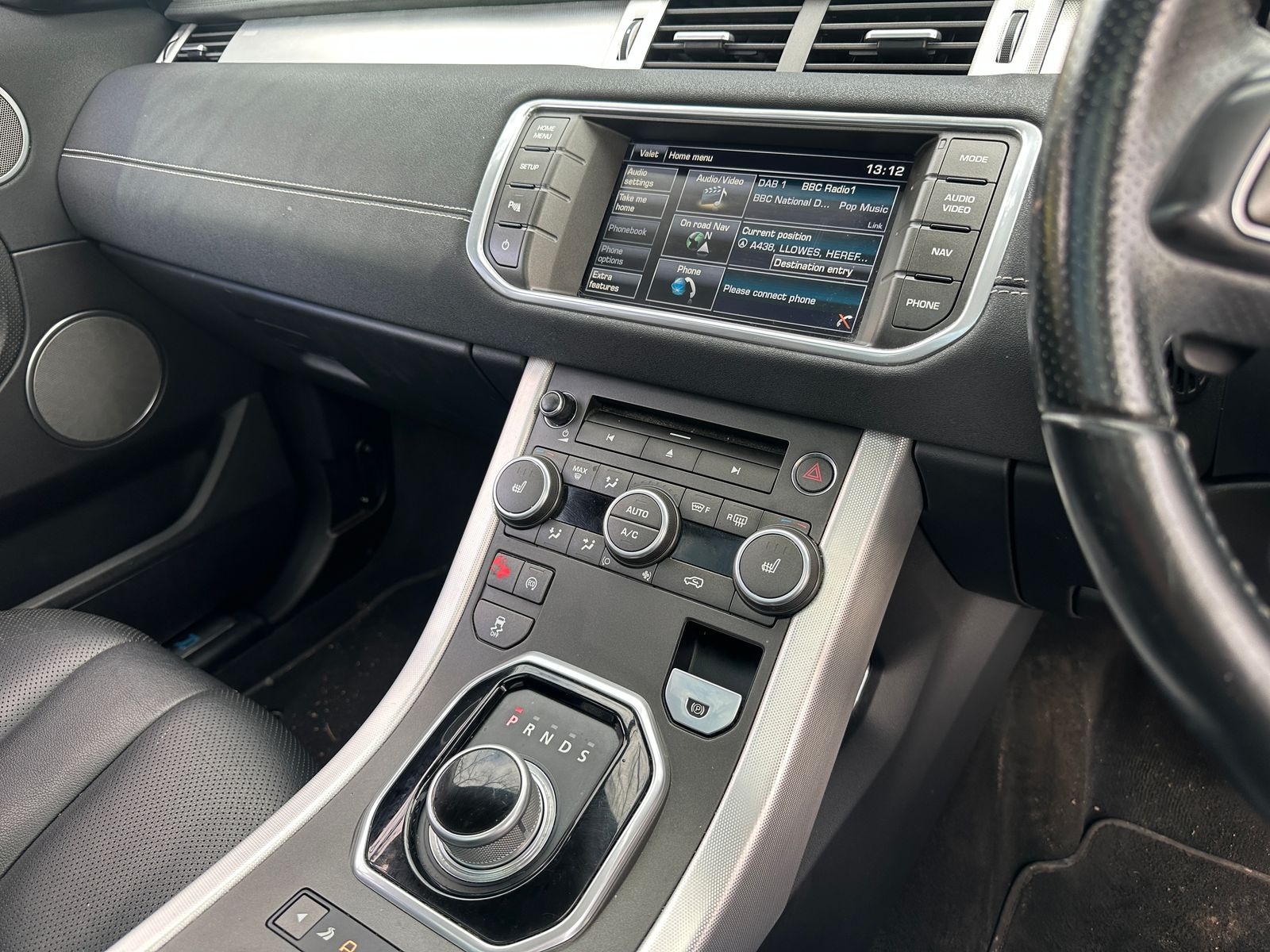 Land Rover Range Rover Evoque 2.2 SD4 Dynamic SUV 5dr Diesel Auto 4WD Euro 5 (s/s) (190 ps) 5dr Automatic 2026