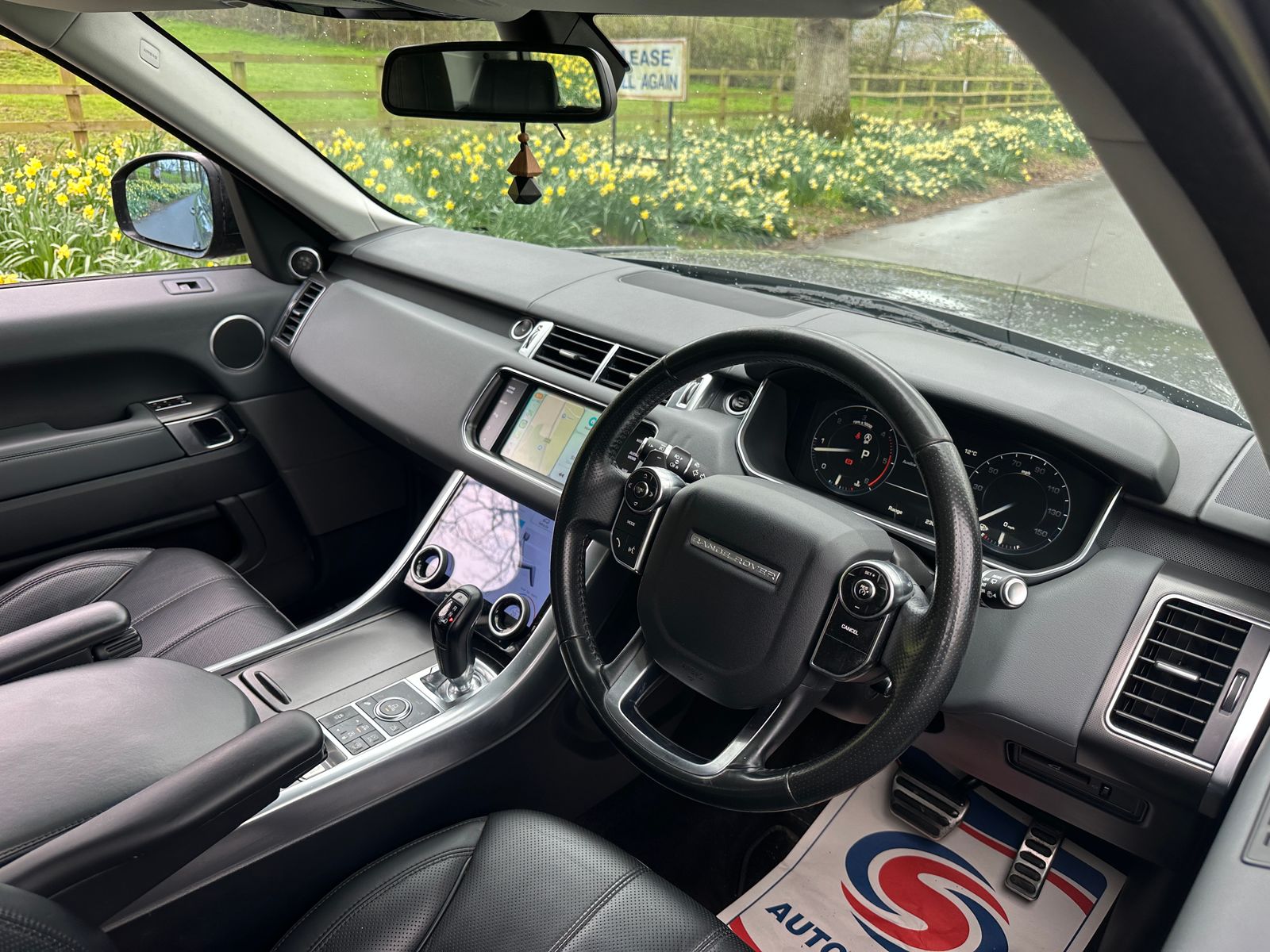 Land Rover Range Rover Sport 3.0 SD V6 HSE Dynamic SUV 5dr Diesel Auto 4WD Euro 5 (s/s) (306 ps) 5dr Automatic 2015