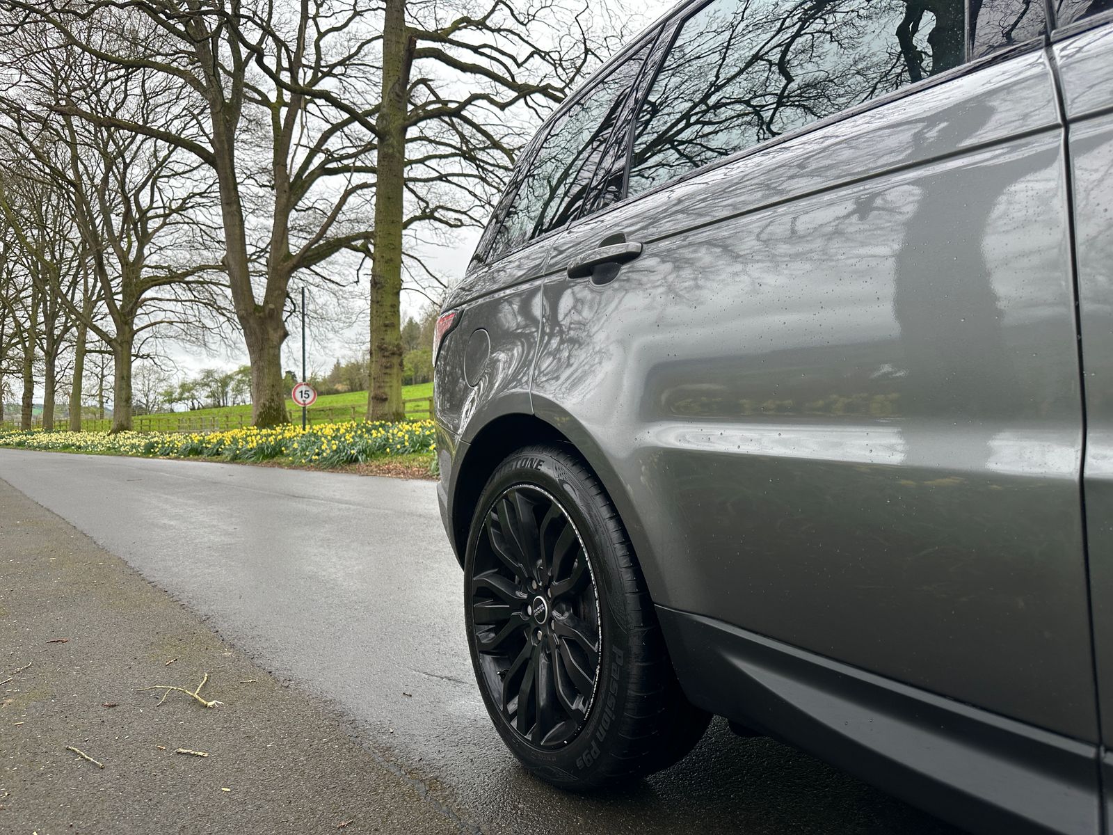 Land Rover Range Rover Sport 3.0 SD V6 HSE Dynamic SUV 5dr Diesel Auto 4WD Euro 5 (s/s) (306 ps) 5dr Automatic 2015