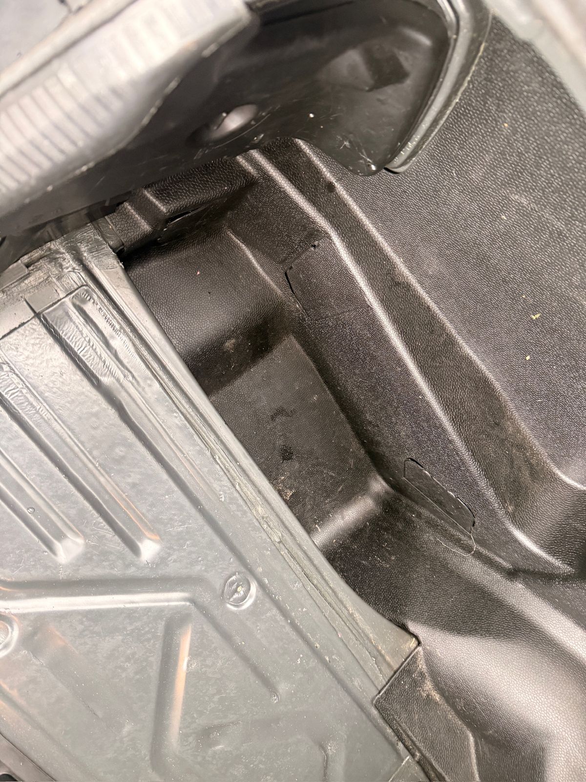 Mercedes-Benz 230 Black 4dr Automatic 1987