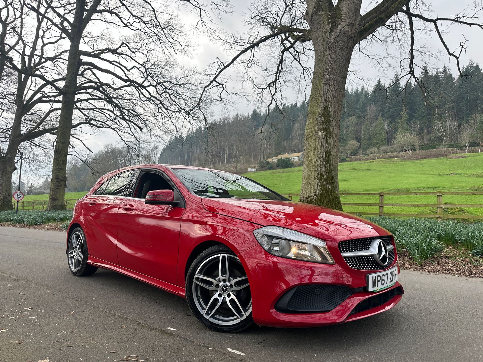 Mercedes-Benz A Class 2.1 A200d AMG Line Hatchback 5dr Diesel Manual Euro 6 (s/s) (136 ps) 5dr Manual 2017