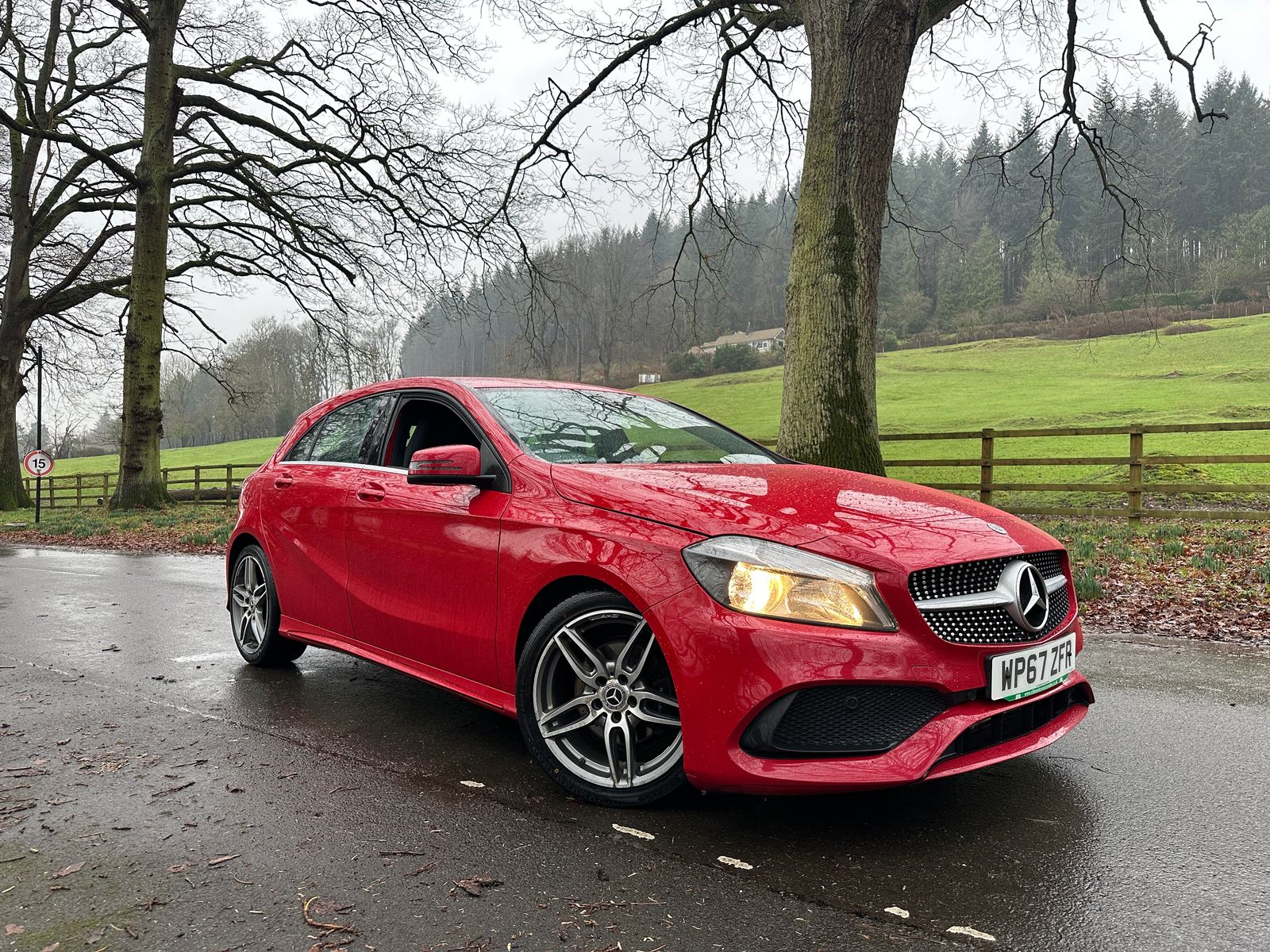 Mercedes-Benz A Class 2.1 A200d AMG Line Hatchback 5dr Diesel Manual Euro 6 (s/s) (136 ps) 5dr Manual 2017