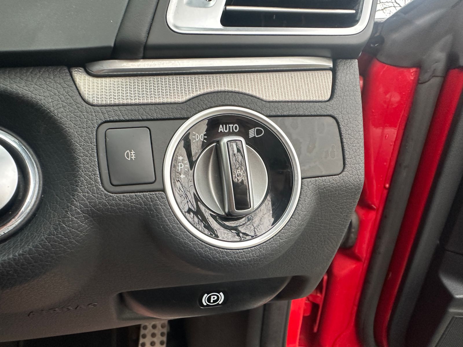 Mercedes-Benz E Class 3.5 E400 V6 AMG Line Coupe 2dr Petrol G-Tronic+ Euro 6 (s/s) (333 ps) 2dr Automatic 2026