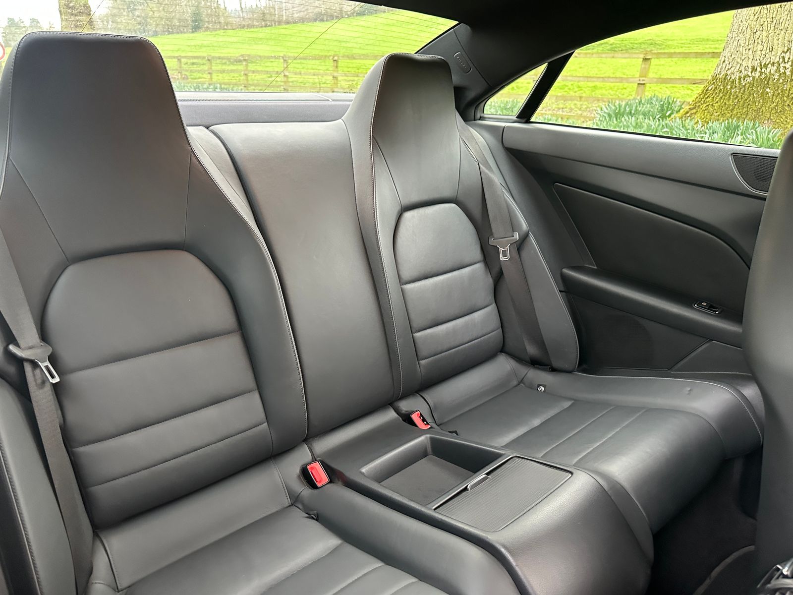 Mercedes-Benz E Class 3.5 E400 V6 AMG Line Coupe 2dr Petrol G-Tronic+ Euro 6 (s/s) (333 ps) 2dr Automatic 2026