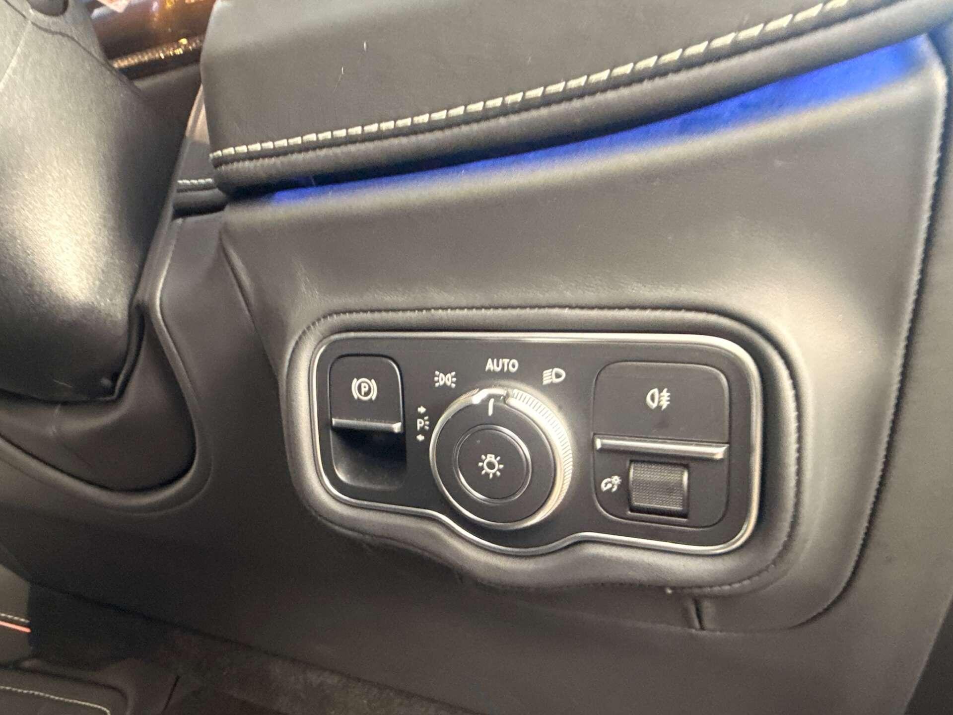 Mercedes-Benz G-Class 4.0 AMG G 63 Manufaktur Edition MHEV A 4WD 5dr 5dr Automatic 2025