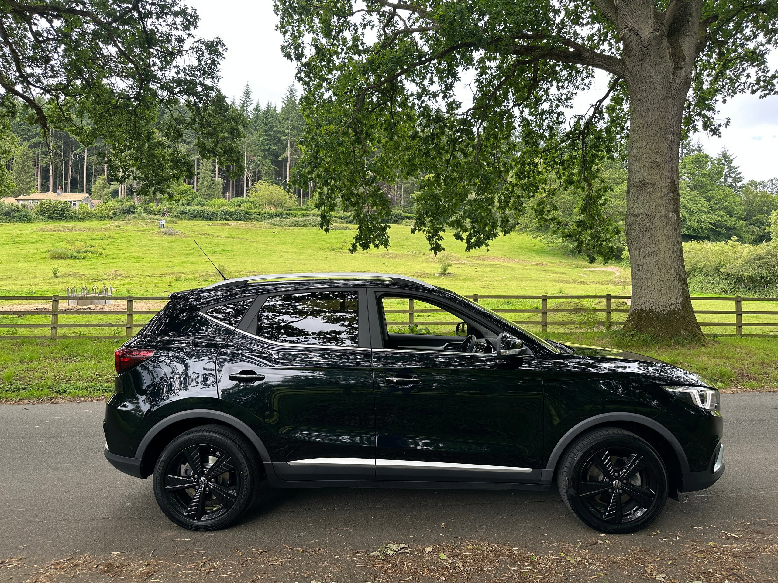 MG MG ZS 44.5kWh Exclusive SUV 5dr Electric Auto (143 ps) 5dr Automatic 2021
