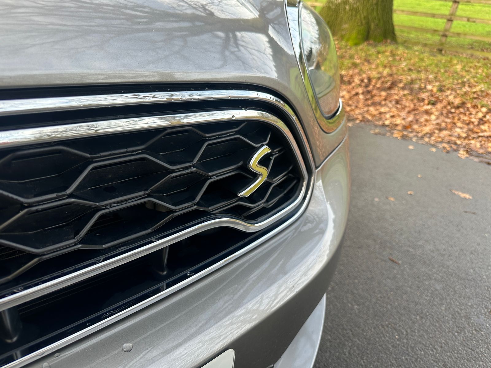 MINI Countryman 1.5 7.6kWh Cooper SE Classic SUV 5dr Petrol Plug-in Hybrid Auto ALL4 Euro 6 (s/s) (224 ps) 5dr Automatic 2019