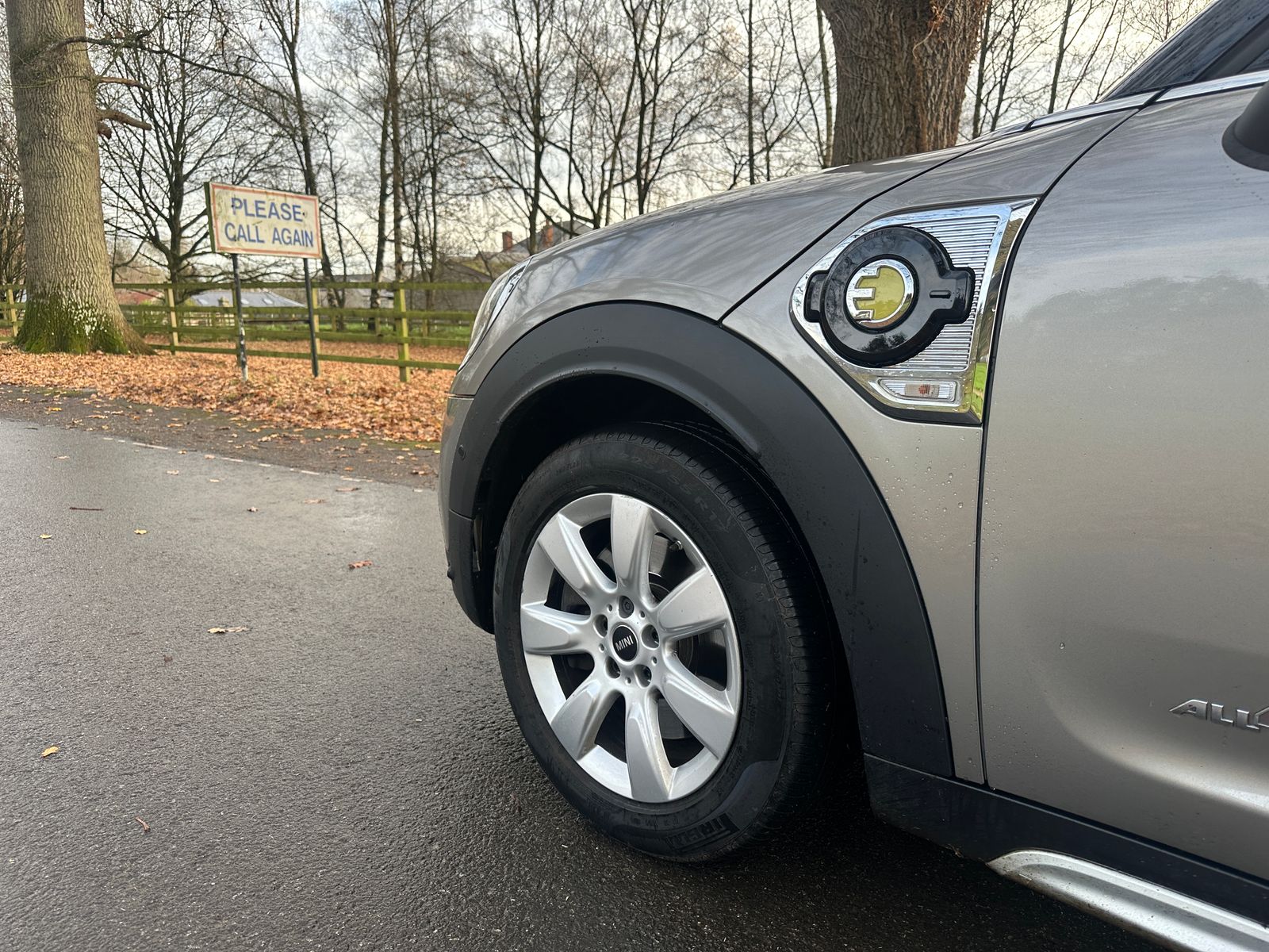 MINI Countryman 1.5 7.6kWh Cooper SE Classic SUV 5dr Petrol Plug-in Hybrid Auto ALL4 Euro 6 (s/s) (224 ps) 5dr Automatic 2019