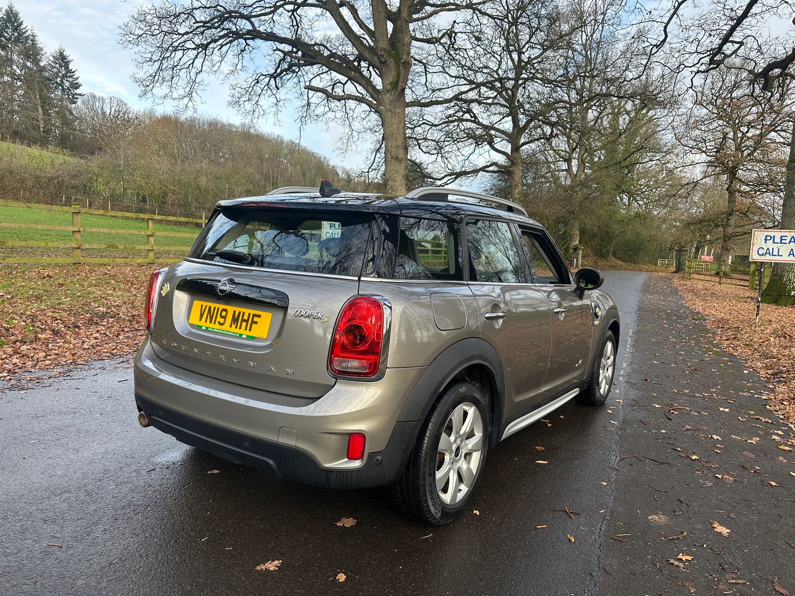 MINI Countryman 1.5 7.6kWh Cooper SE Classic SUV 5dr Petrol Plug-in Hybrid Auto ALL4 Euro 6 (s/s) (224 ps) 5dr Automatic 2019