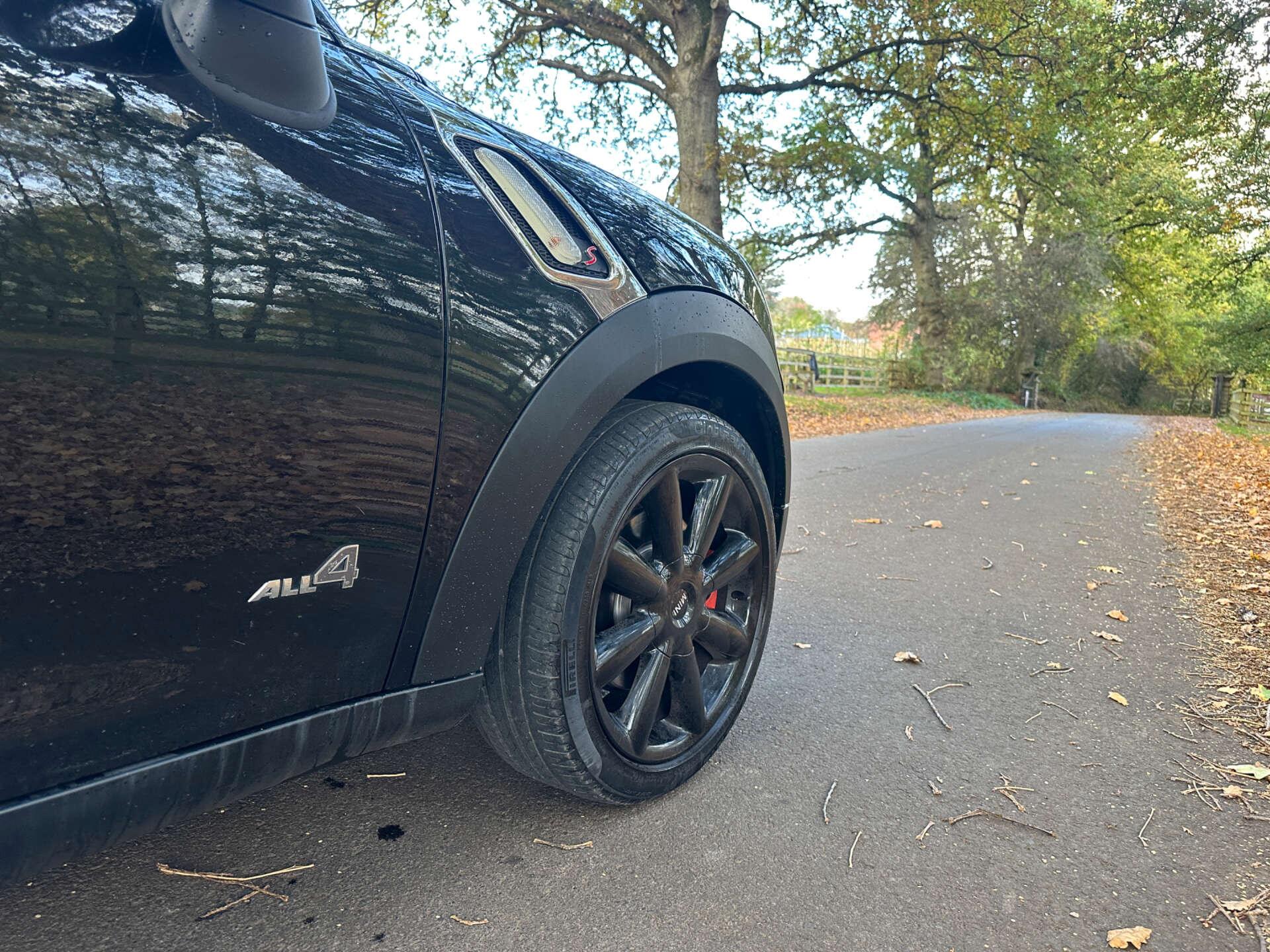 MINI Countryman 1.6 Countryman Cooper S All4 4WD 5dr 5dr Manual 2011