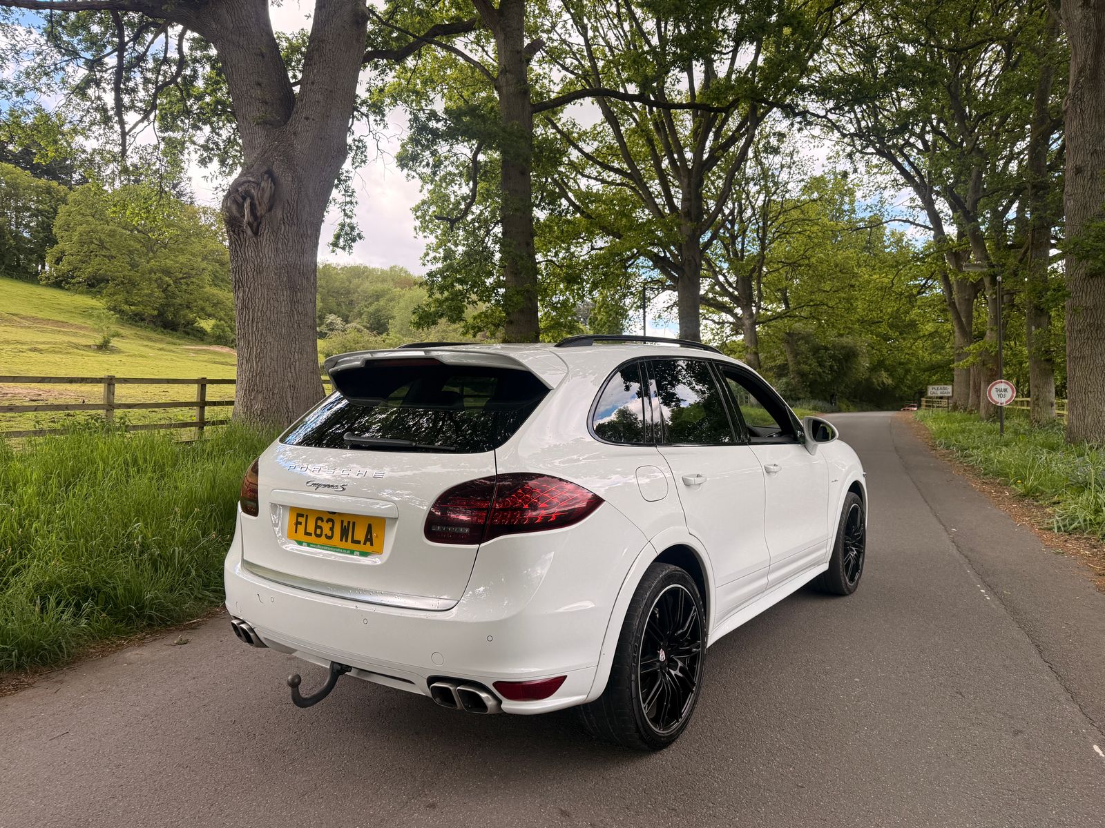 2014 Porsche Cayenne 4.2 TD V8 S SUV 5dr Diesel TiptronicS 4WD Euro 5 (s/s) (382 ps), exterior view 3