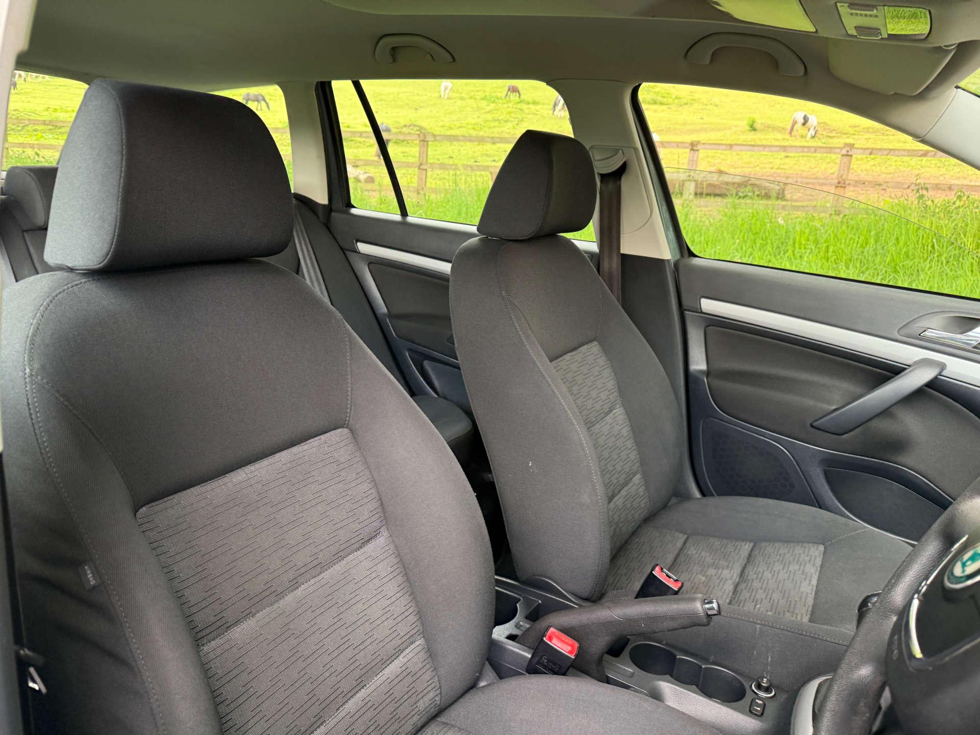 Skoda Octavia 1.6 Octavia SE TDI CR 5dr 5dr Manual 2025