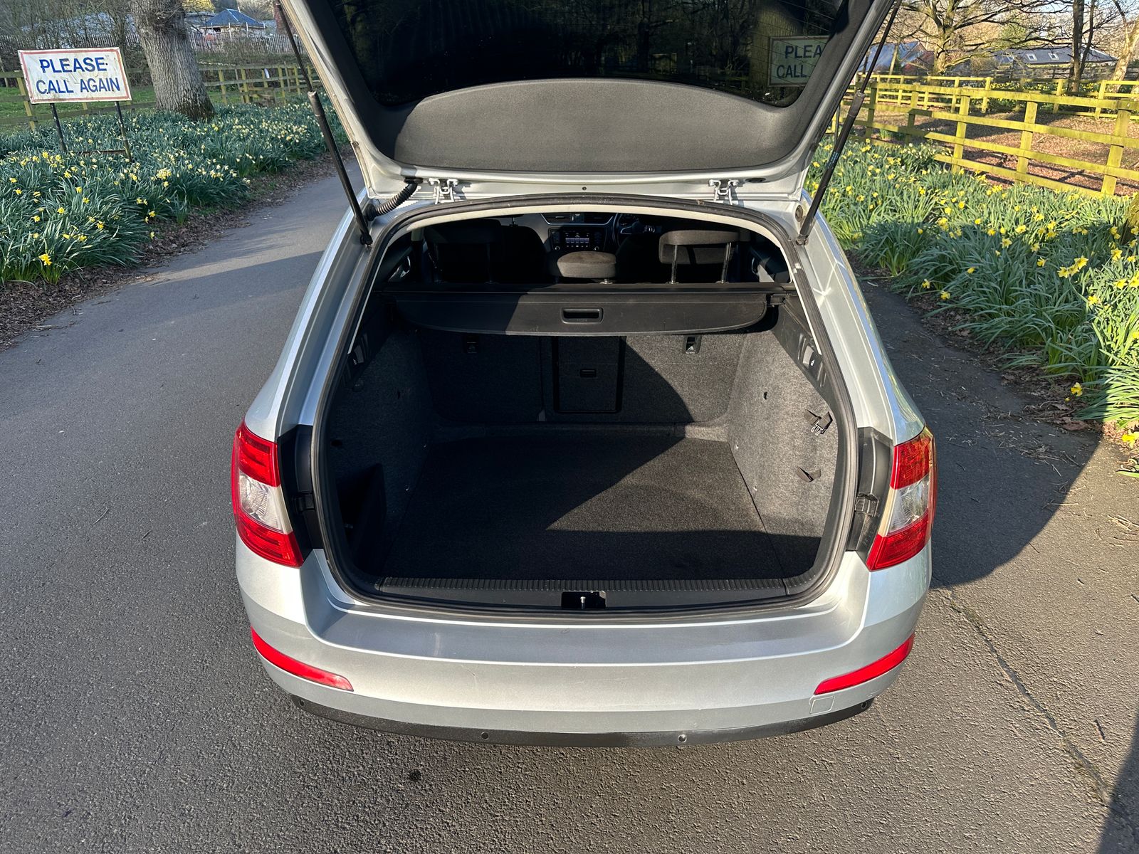 Skoda Octavia 2.0 TDI SE Estate 5dr Diesel Manual 4WD Euro 6 (s/s) (150 ps) 5dr Manual 2014