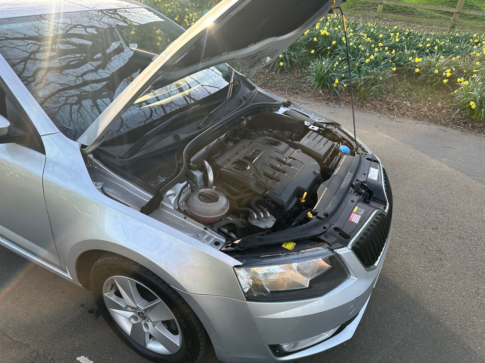 Skoda Octavia 2.0 TDI SE Estate 5dr Diesel Manual 4WD Euro 6 (s/s) (150 ps) 5dr Manual 2014