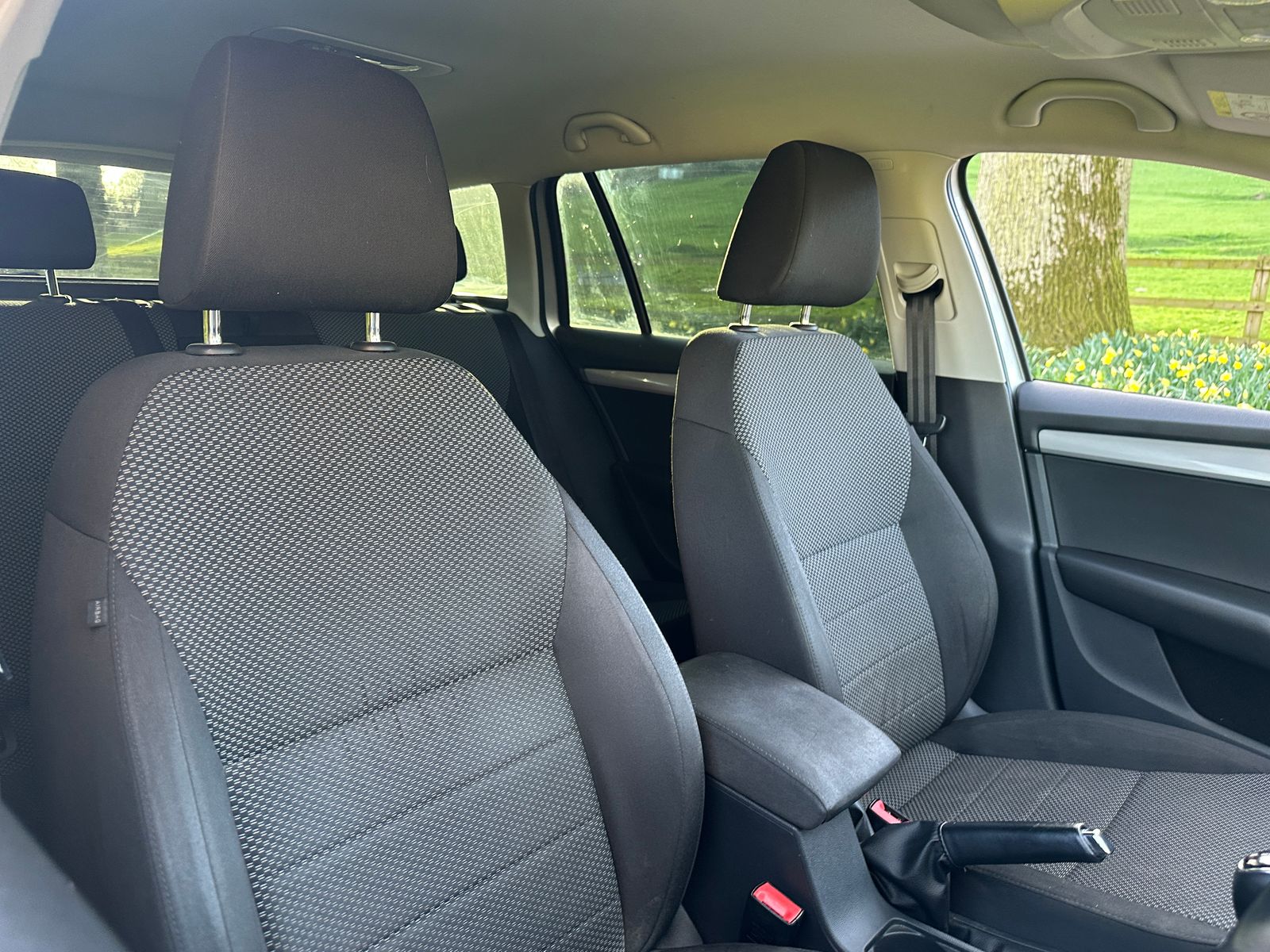 Skoda Octavia 2.0 TDI SE Estate 5dr Diesel Manual 4WD Euro 6 (s/s) (150 ps) 5dr Manual 2014