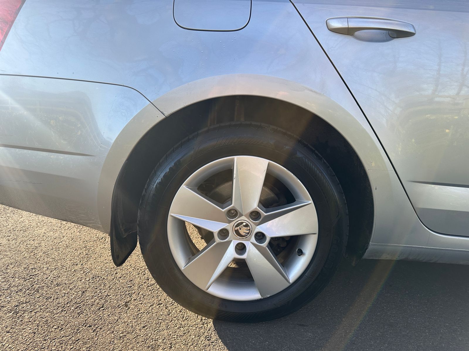 Skoda Octavia 2.0 TDI SE Estate 5dr Diesel Manual 4WD Euro 6 (s/s) (150 ps) 5dr Manual 2014