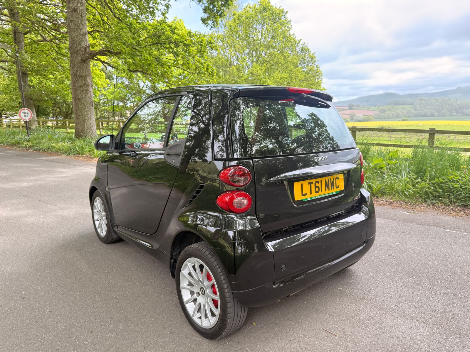 Smart ForTwo 1.0 Passion Coupe 2dr Petrol SoftTouch Euro 5 (84 bhp) 2dr Automatic 2011