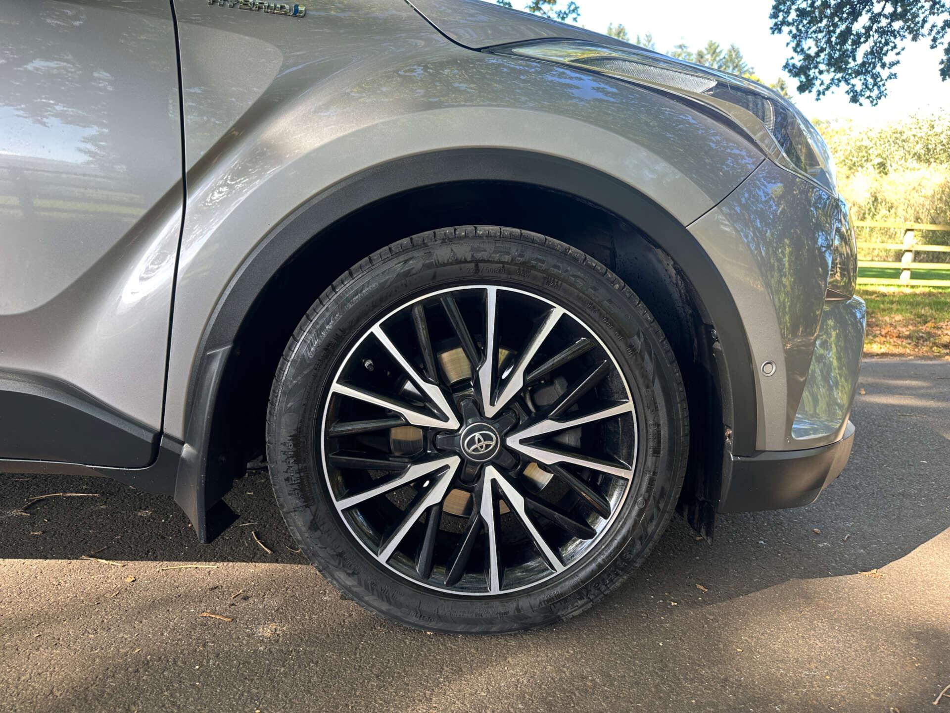 Toyota C-HR 1.8 C-HR Excel HEV CVT 5dr 5dr Automatic 2019