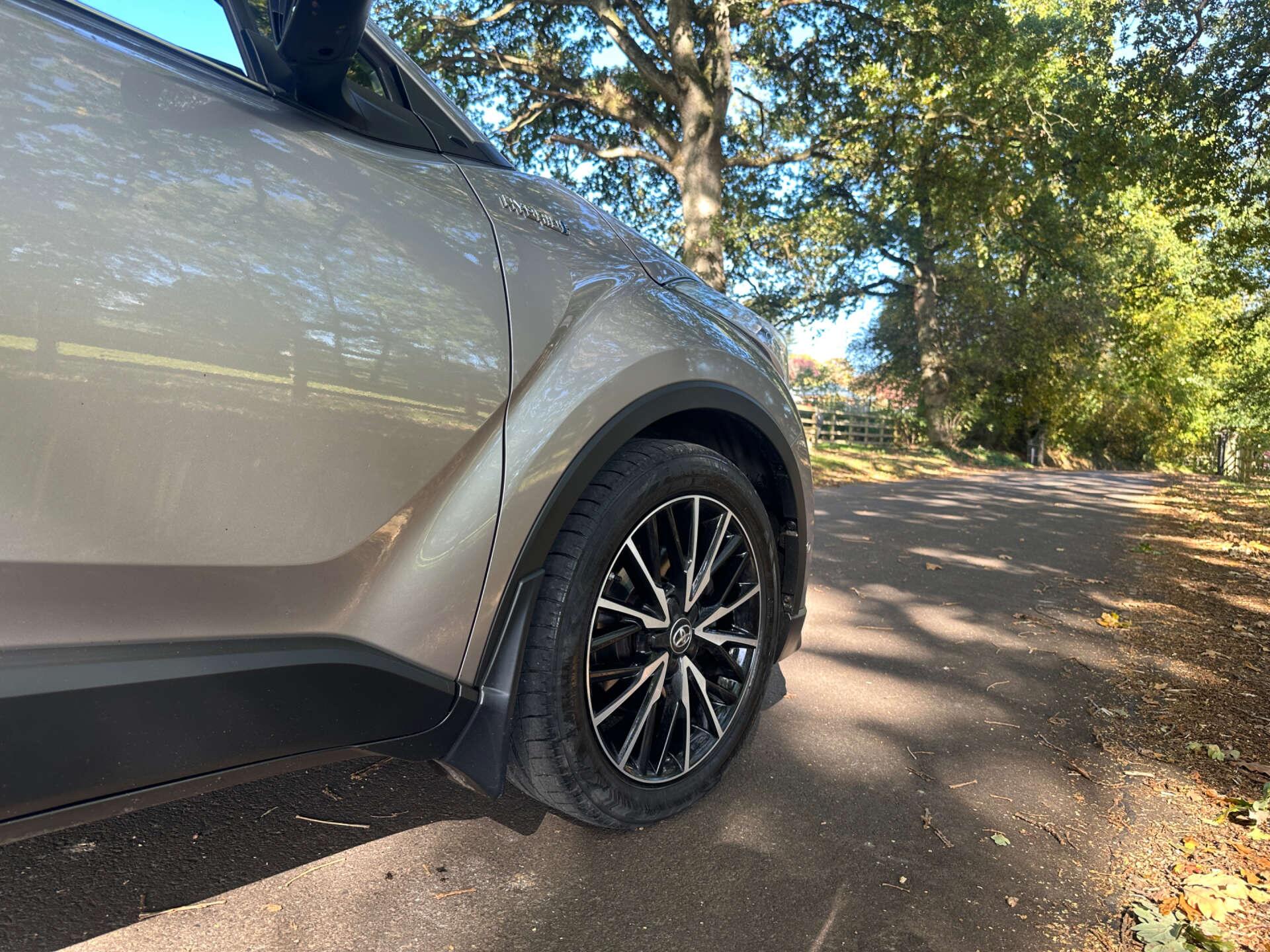 Toyota C-HR 1.8 C-HR Excel HEV CVT 5dr 5dr Automatic 2019