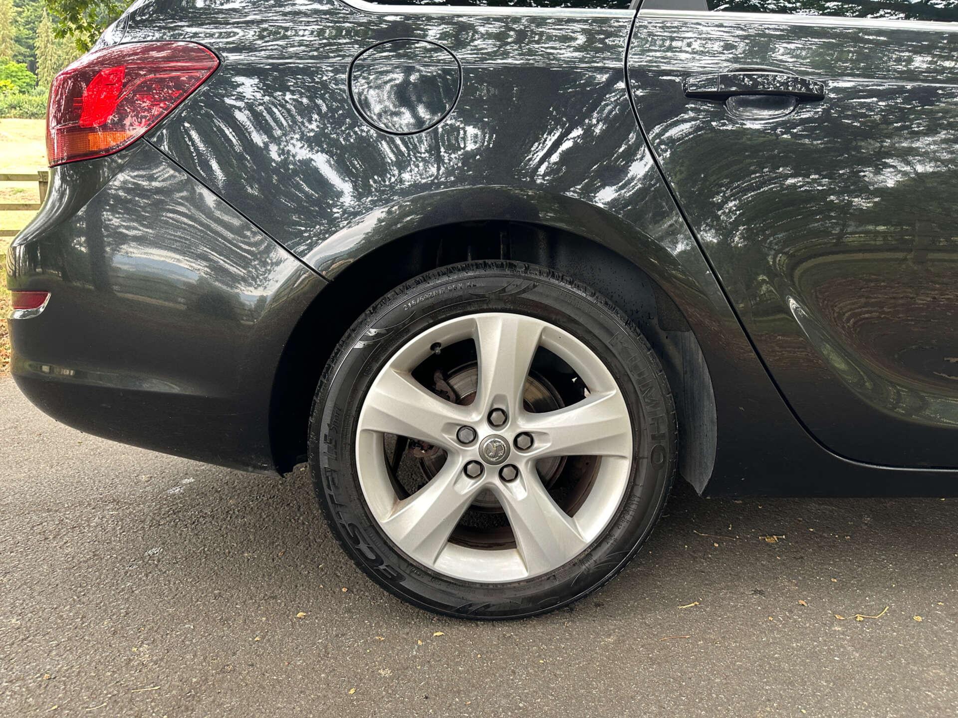 Vauxhall Astra 1.6 Astra SRI 5dr 5dr Manual 2026