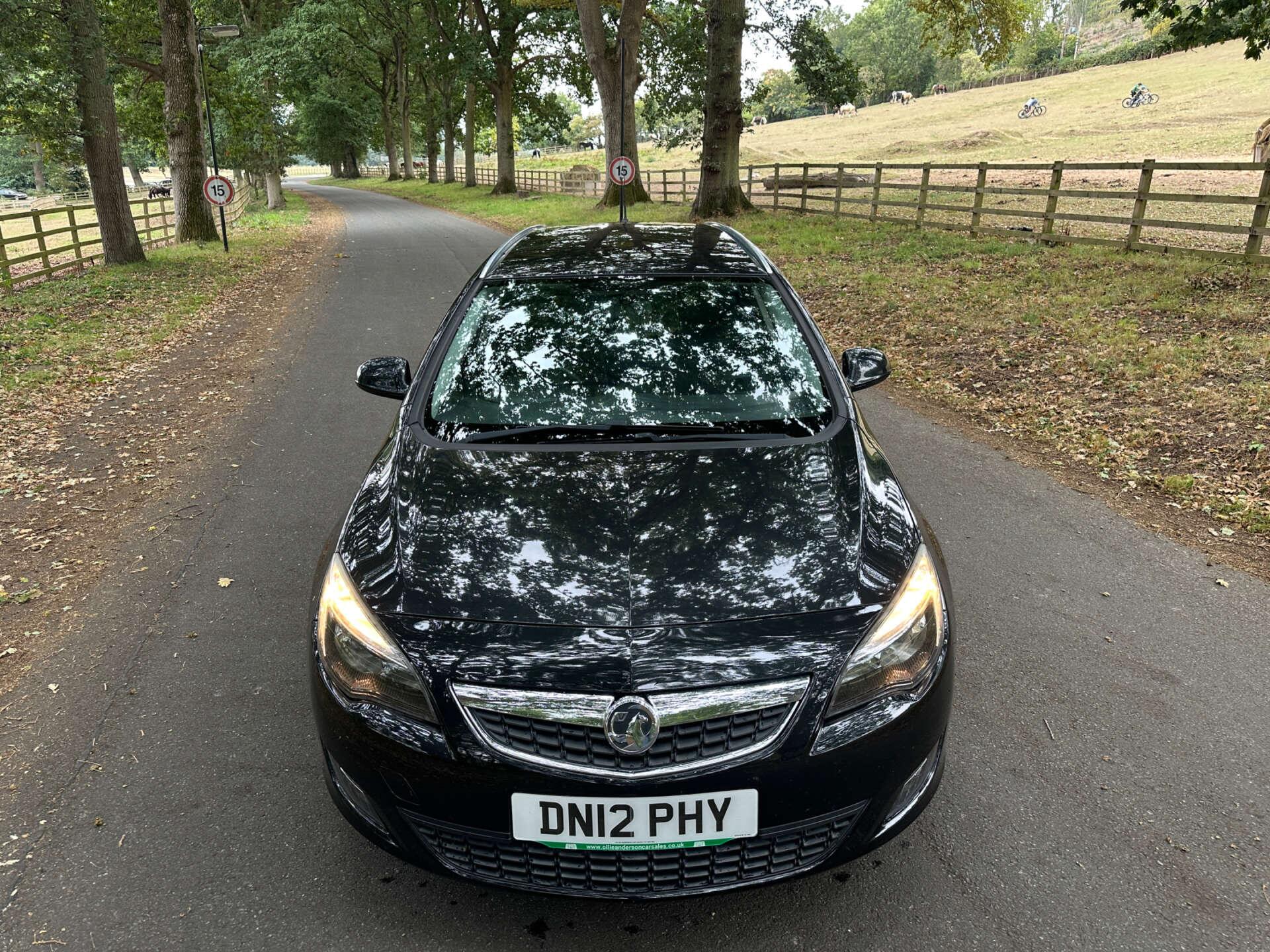 Vauxhall Astra 1.6 Astra SRI 5dr 5dr Manual 2026