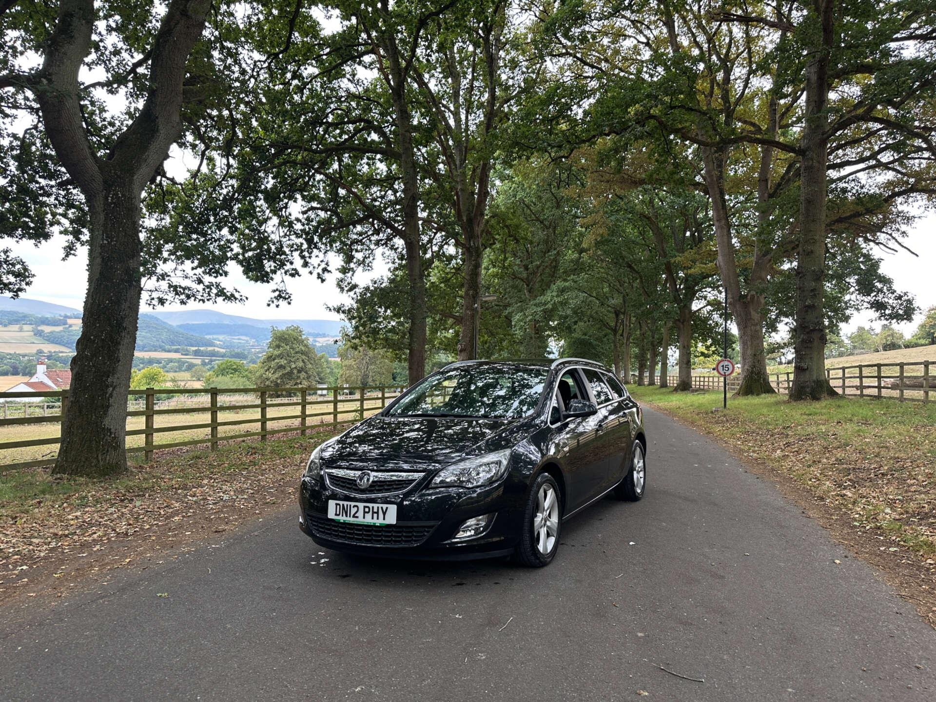 Vauxhall Astra 1.6 Astra SRI 5dr 5dr Manual 2026