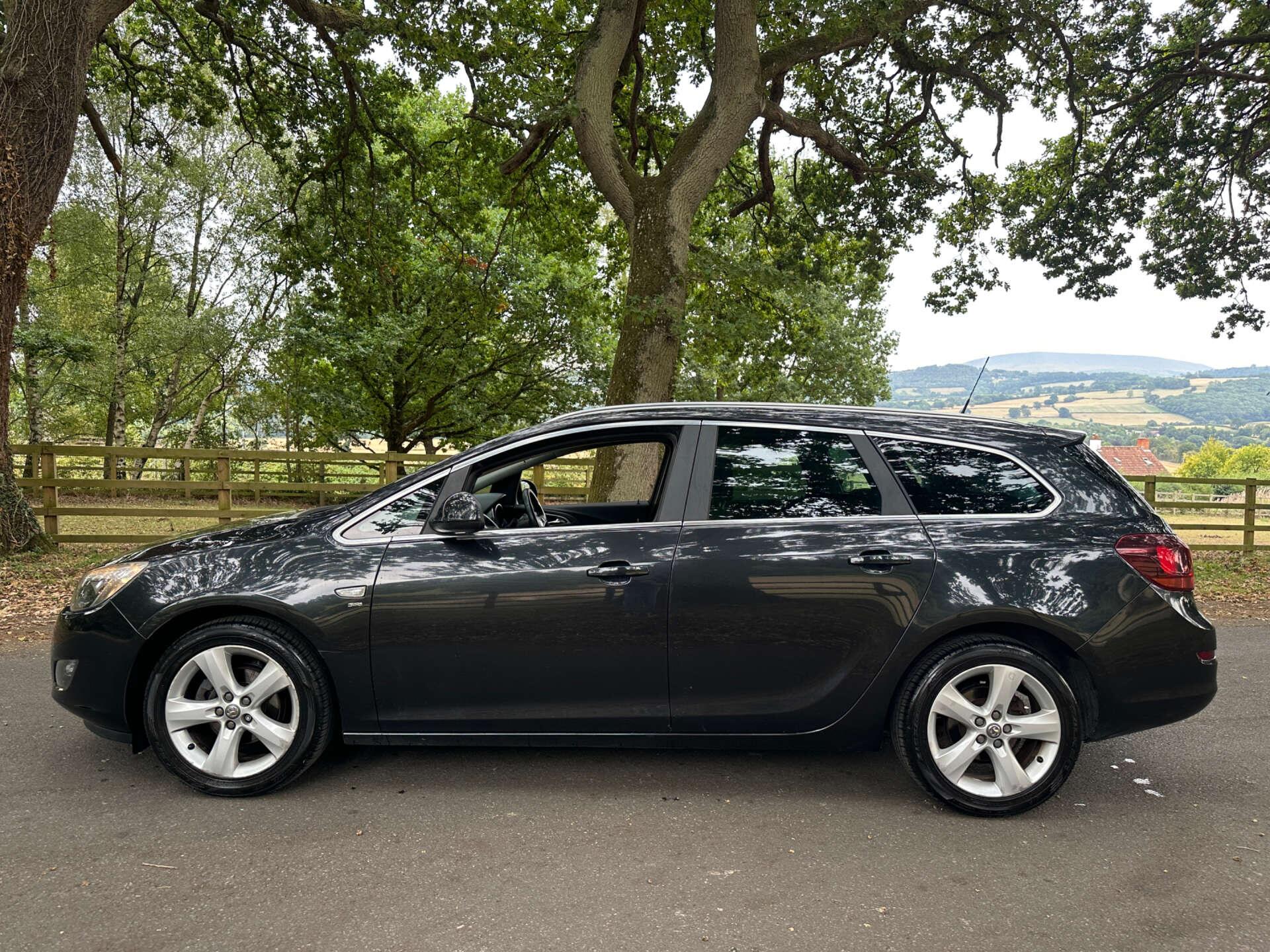 Vauxhall Astra 1.6 Astra SRI 5dr 5dr Manual 2026