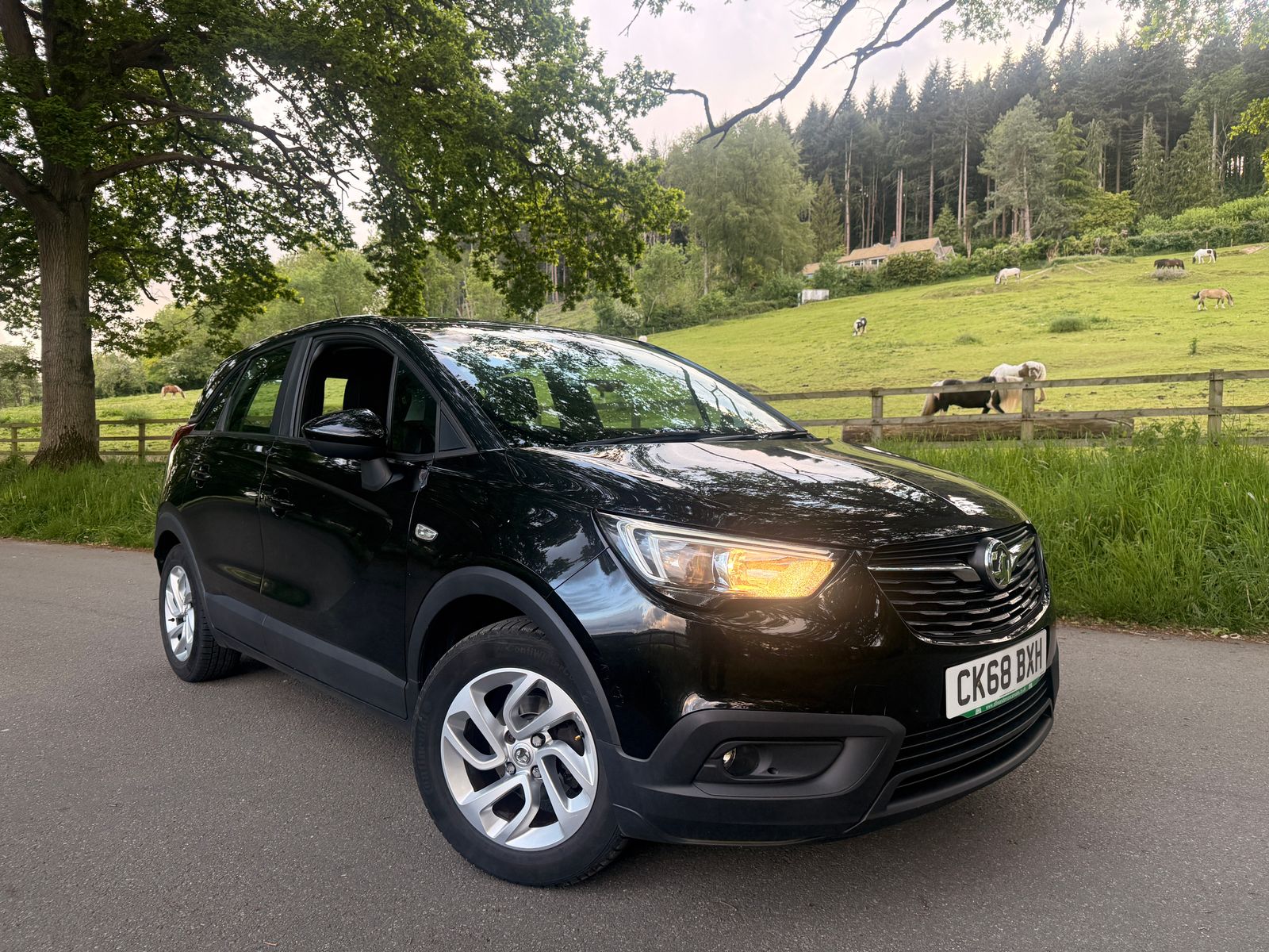 Vauxhall Crossland X 1.2 SE SUV 5dr Petrol Manual Euro 6 (83 ps) 5dr Manual 2018