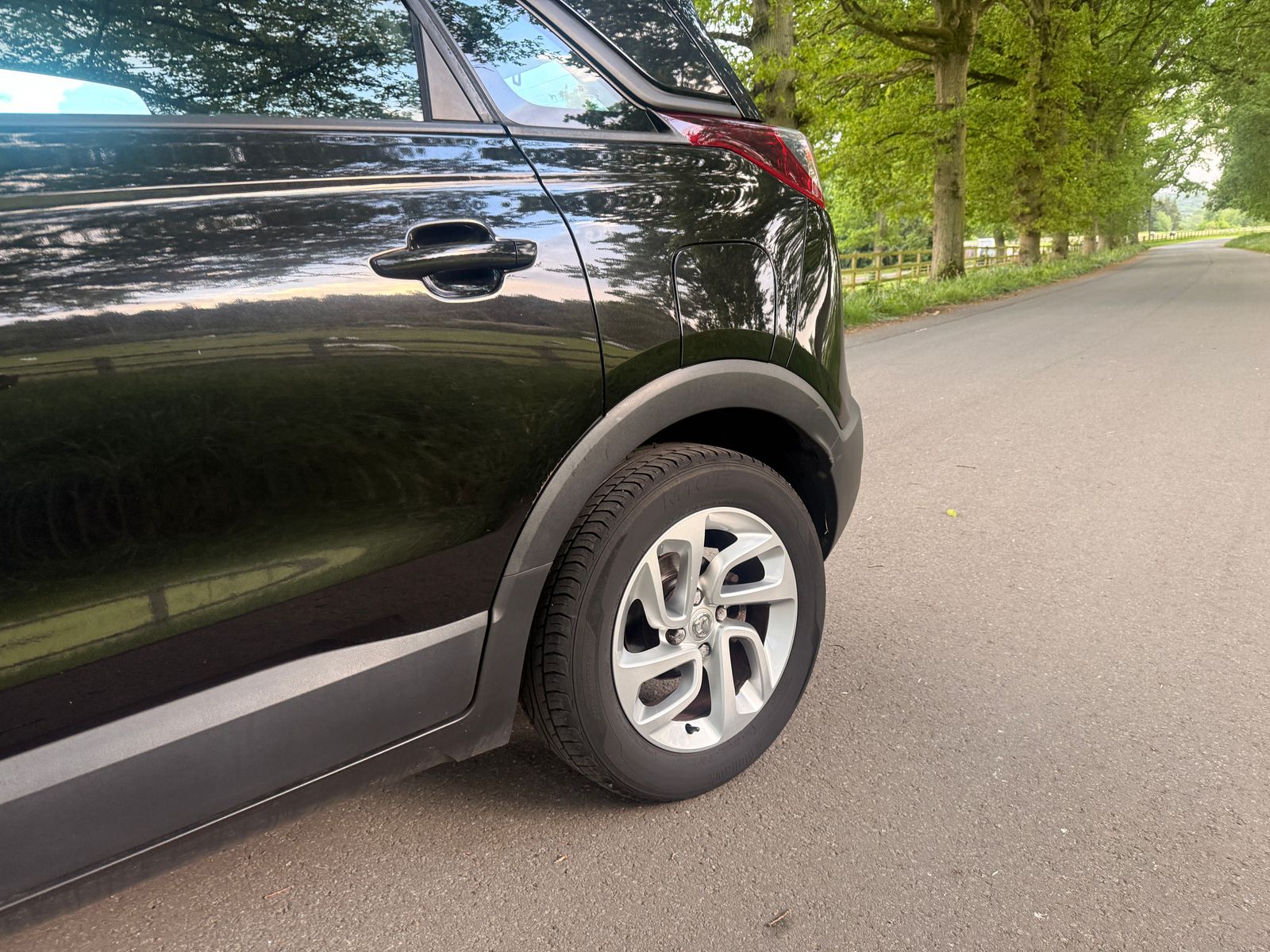 Vauxhall Crossland X 1.2 SE SUV 5dr Petrol Manual Euro 6 (83 ps) 5dr Manual 2018