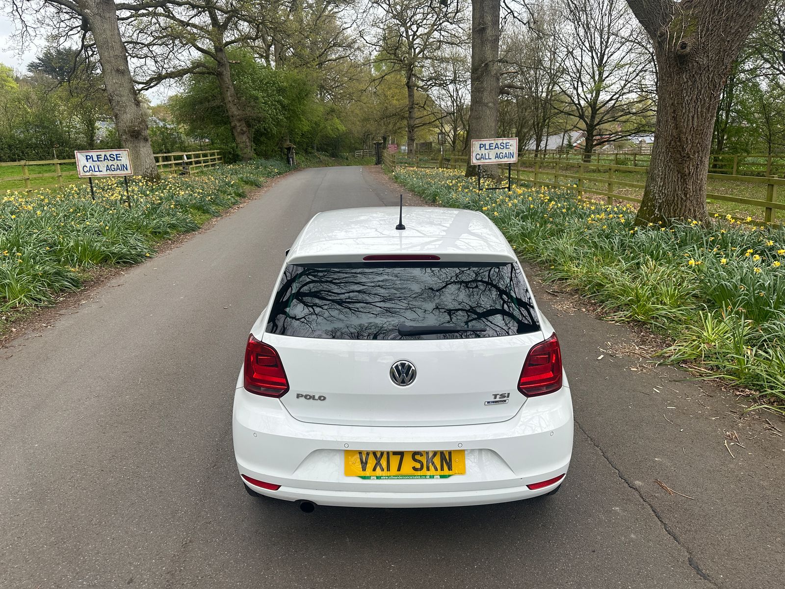 Volkswagen Polo 1.2 TSI BlueMotion Tech Match Hatchback 5dr Petrol Manual Euro 6 (s/s) (90 ps) 5dr Manual 2017