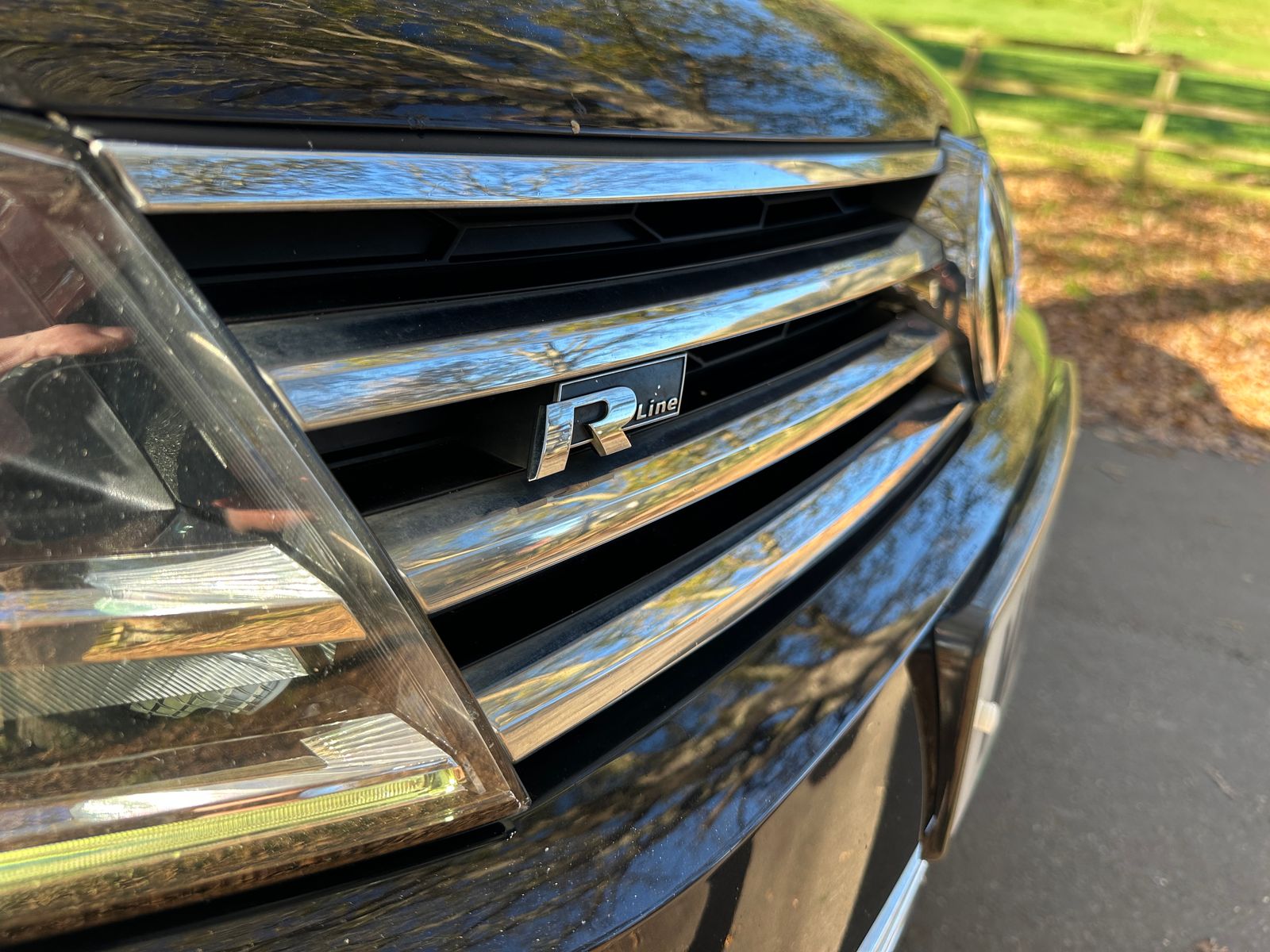 Volkswagen Touareg 3.0 TDI V6 BlueMotion Tech R-Line Plus SUV 5dr Diesel Tiptronic 4WD Euro 6 (s/s) (262 ps) 5dr Automatic 2016