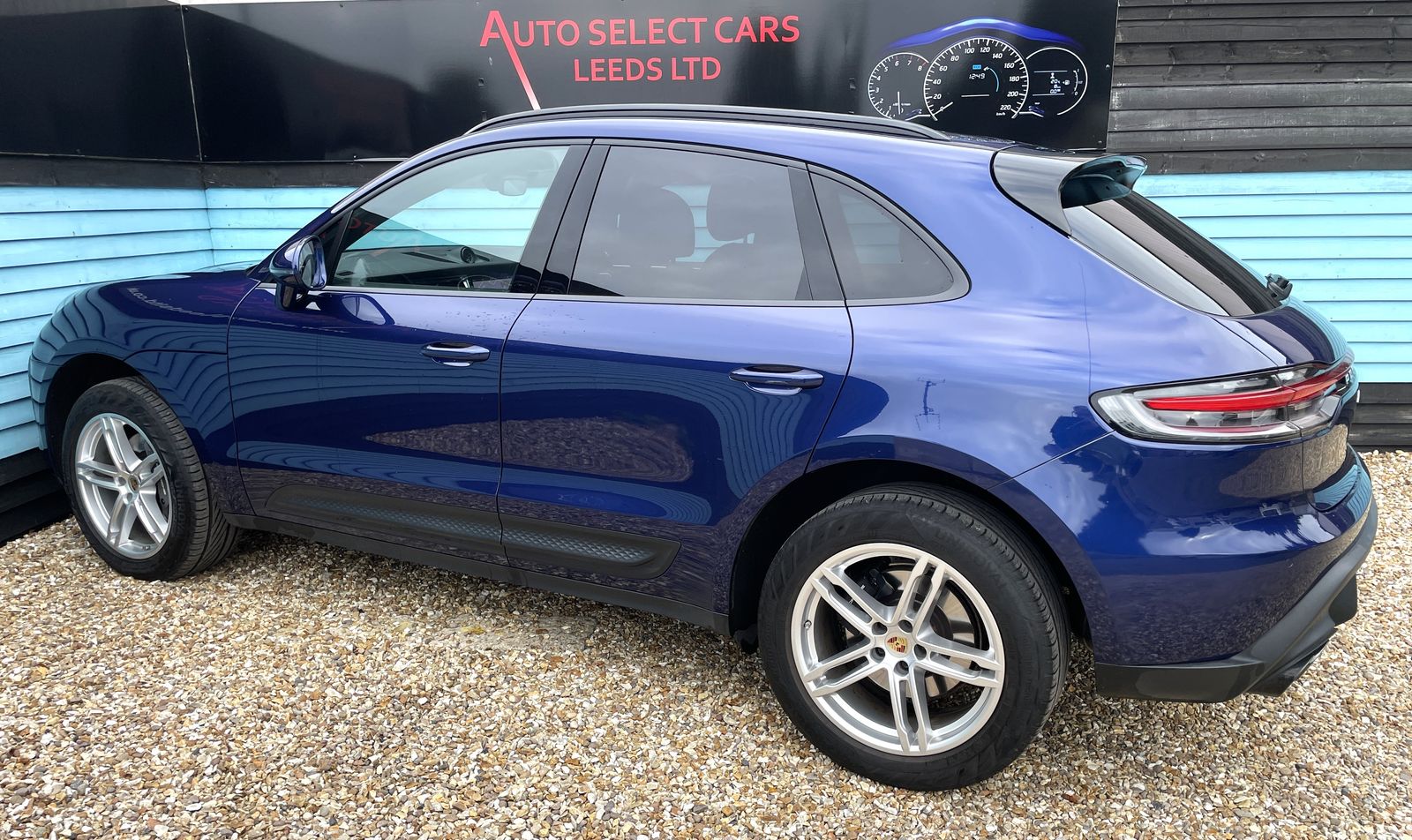 Porsche Macan 2.0T SUV 5dr Petrol PDK 4WD Euro 6 (s/s) (265 ps) 5dr Automatic 2022