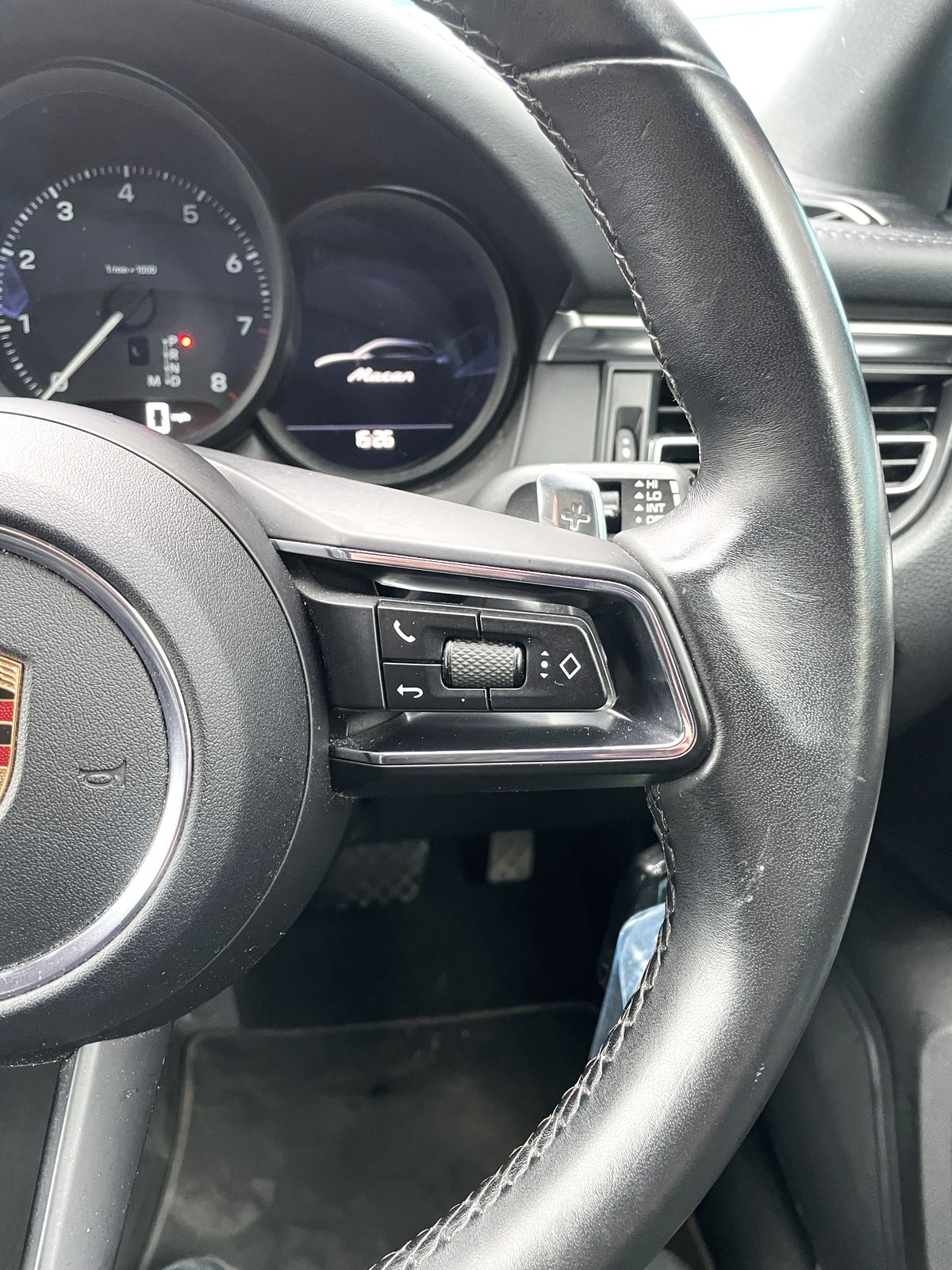Porsche Macan 2.0T SUV 5dr Petrol PDK 4WD Euro 6 (s/s) (265 ps) 5dr Automatic 2022
