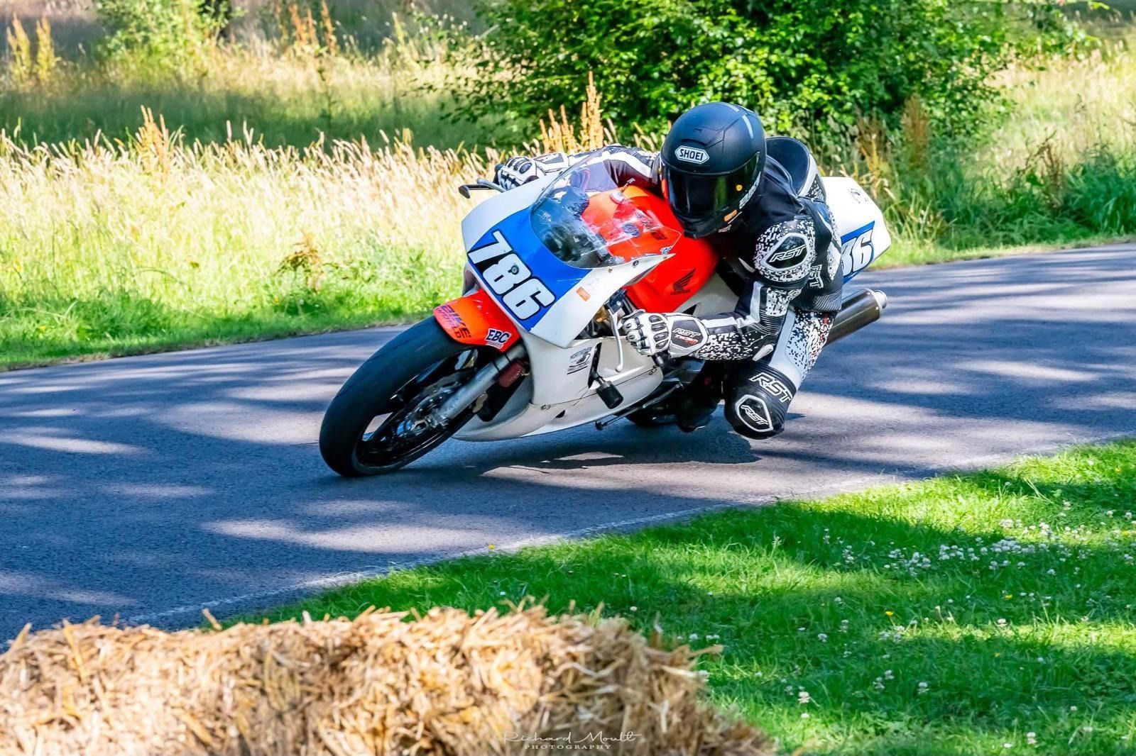 Chris Northover at the 2025 Aberdare Road Race