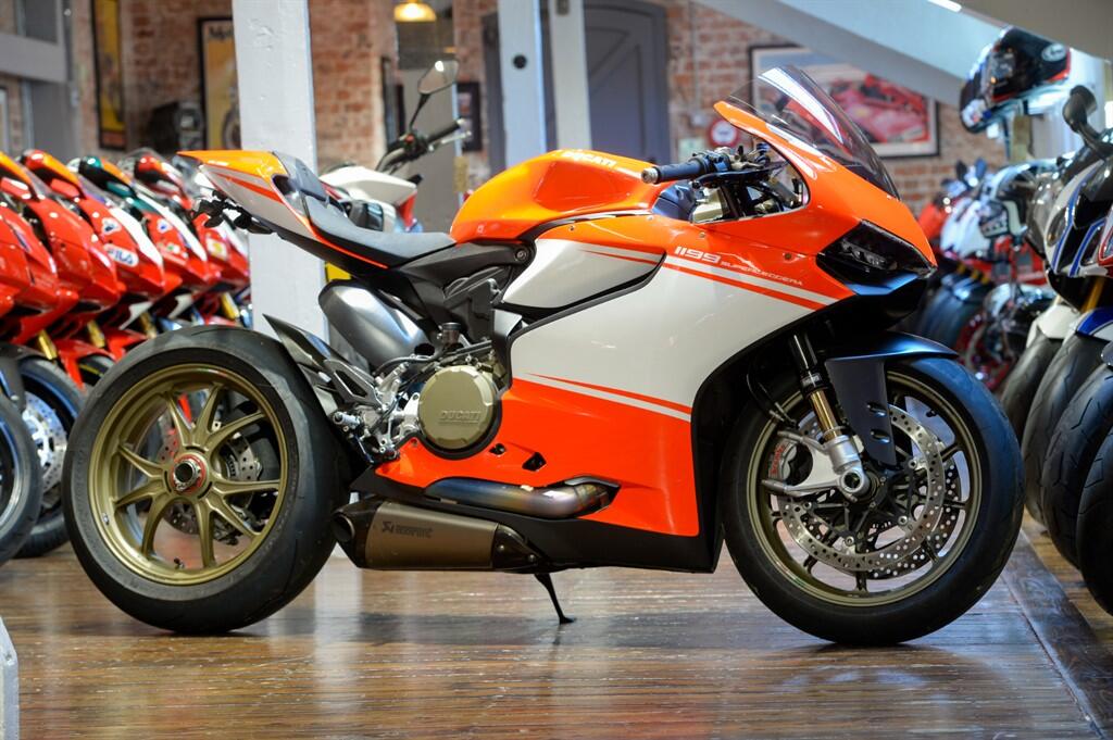 2014 DUCATI 1199 superleggera 1199 No 426 of 500