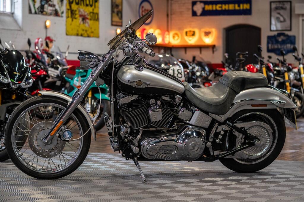 2003 Harley-Davidson Softail Soft Tail Deuce FXSTD 100th Anniversary, exterior view 3