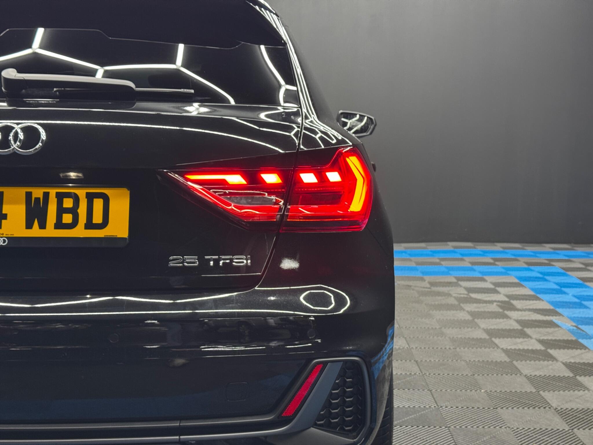 Audi A1 1.0 TFSI 25 S line Sportback S Tronic Euro 6 (s/s) 5dr 5dr Automatic 2026