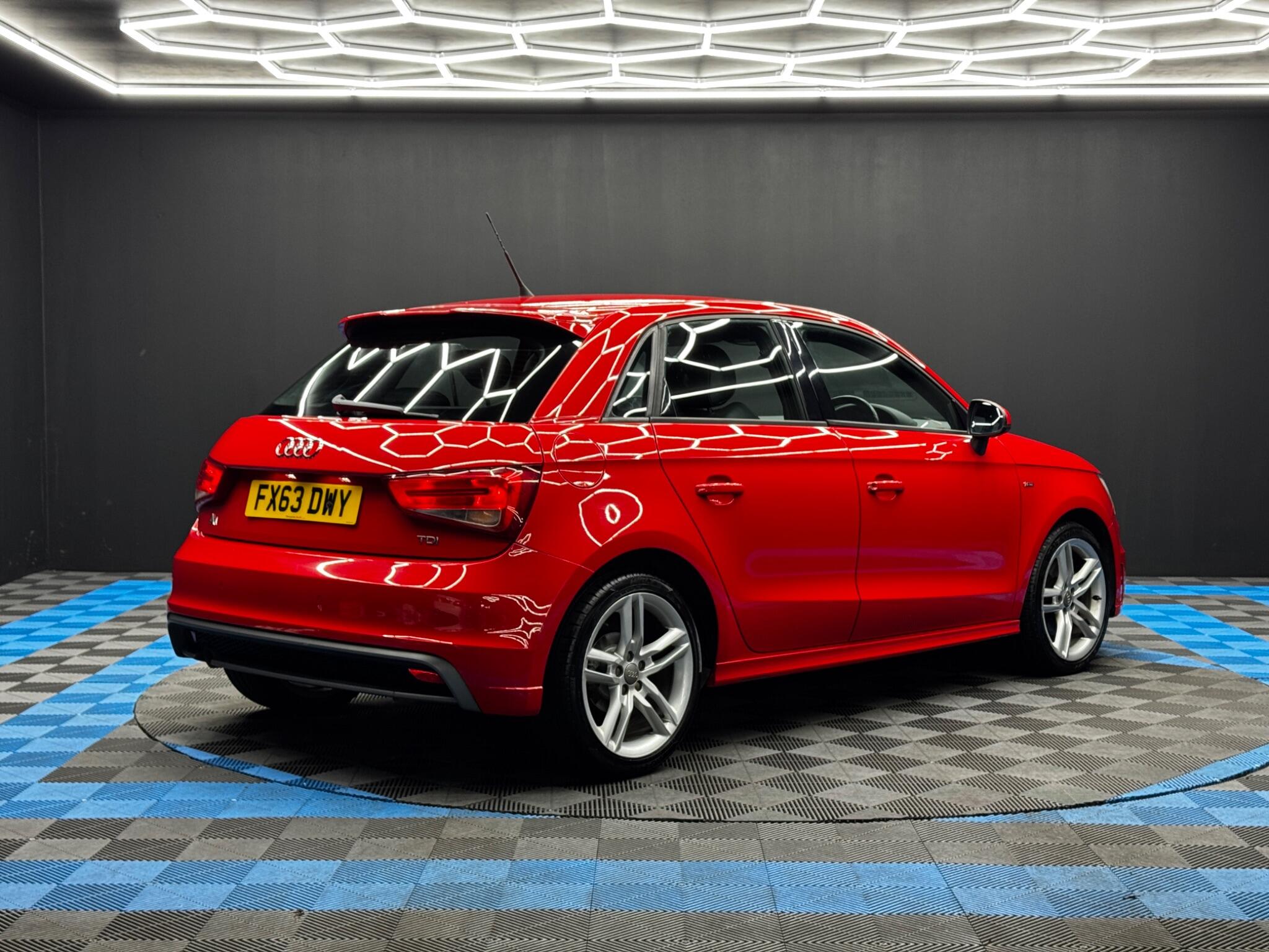 Audi A1 1.6 TDI S line Sportback Euro 5 (s/s) 5dr 5dr Manual 2025