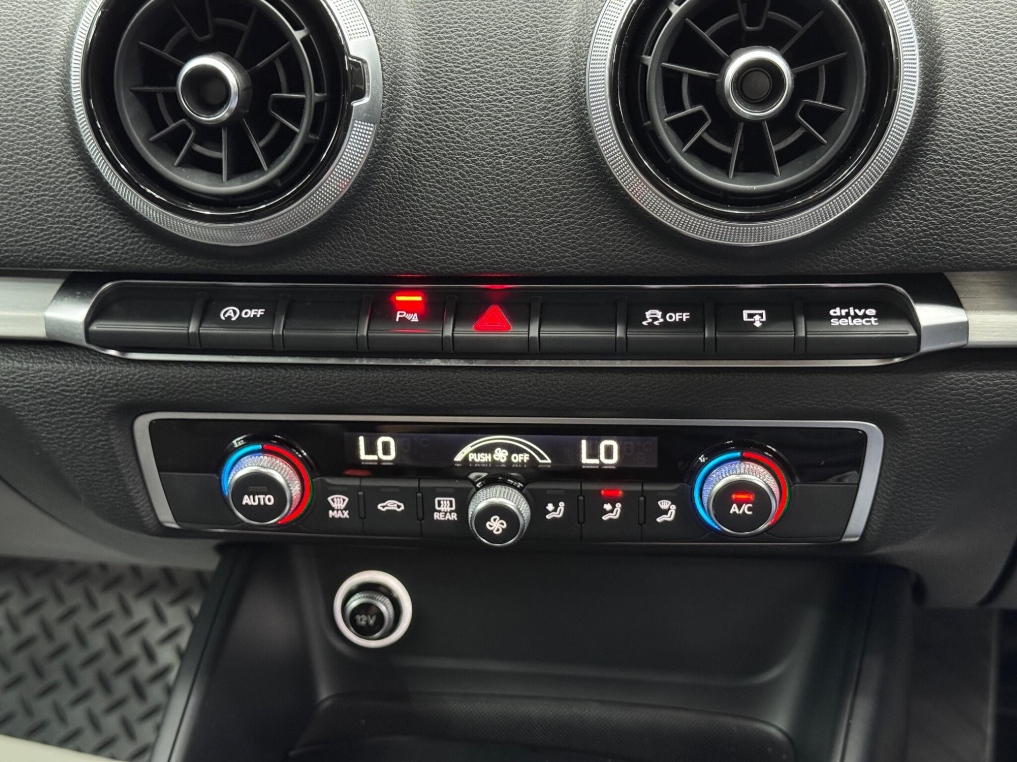 Audi A3 1.4 TFSI CoD Black Edition Sportback S Tronic Euro 6 (s/s) 5dr 5dr Automatic 2026