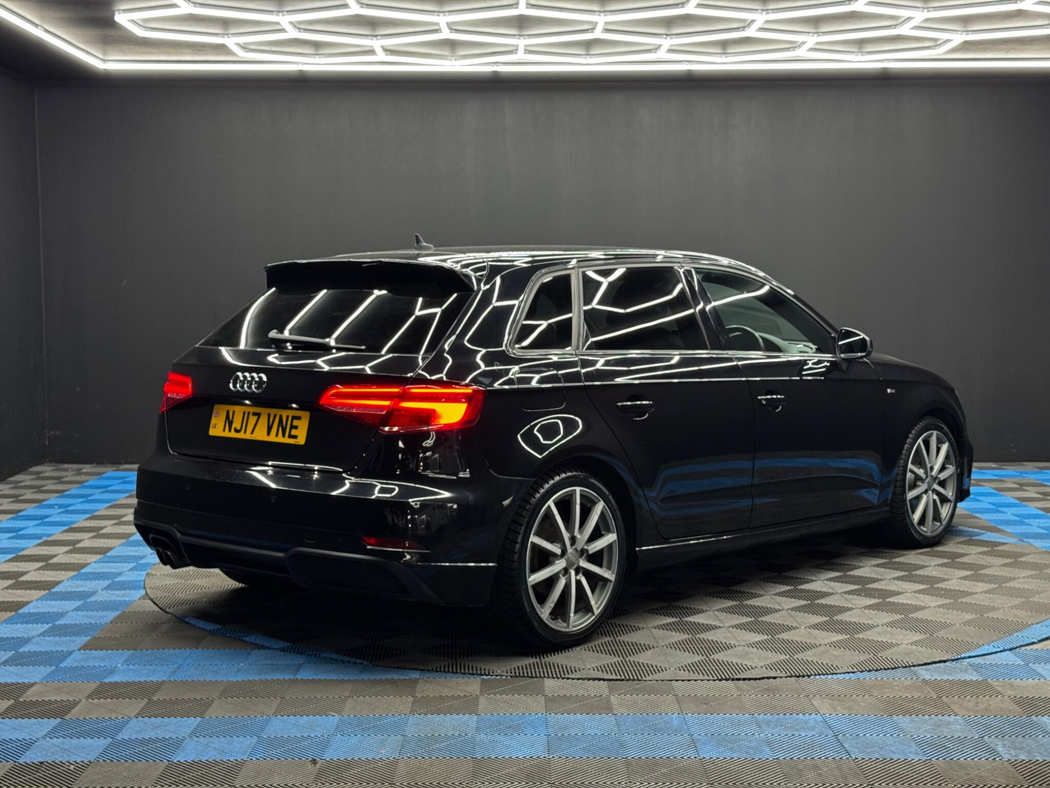 Audi A3 1.4 TFSI CoD Black Edition Sportback S Tronic Euro 6 (s/s) 5dr 5dr Automatic 2026